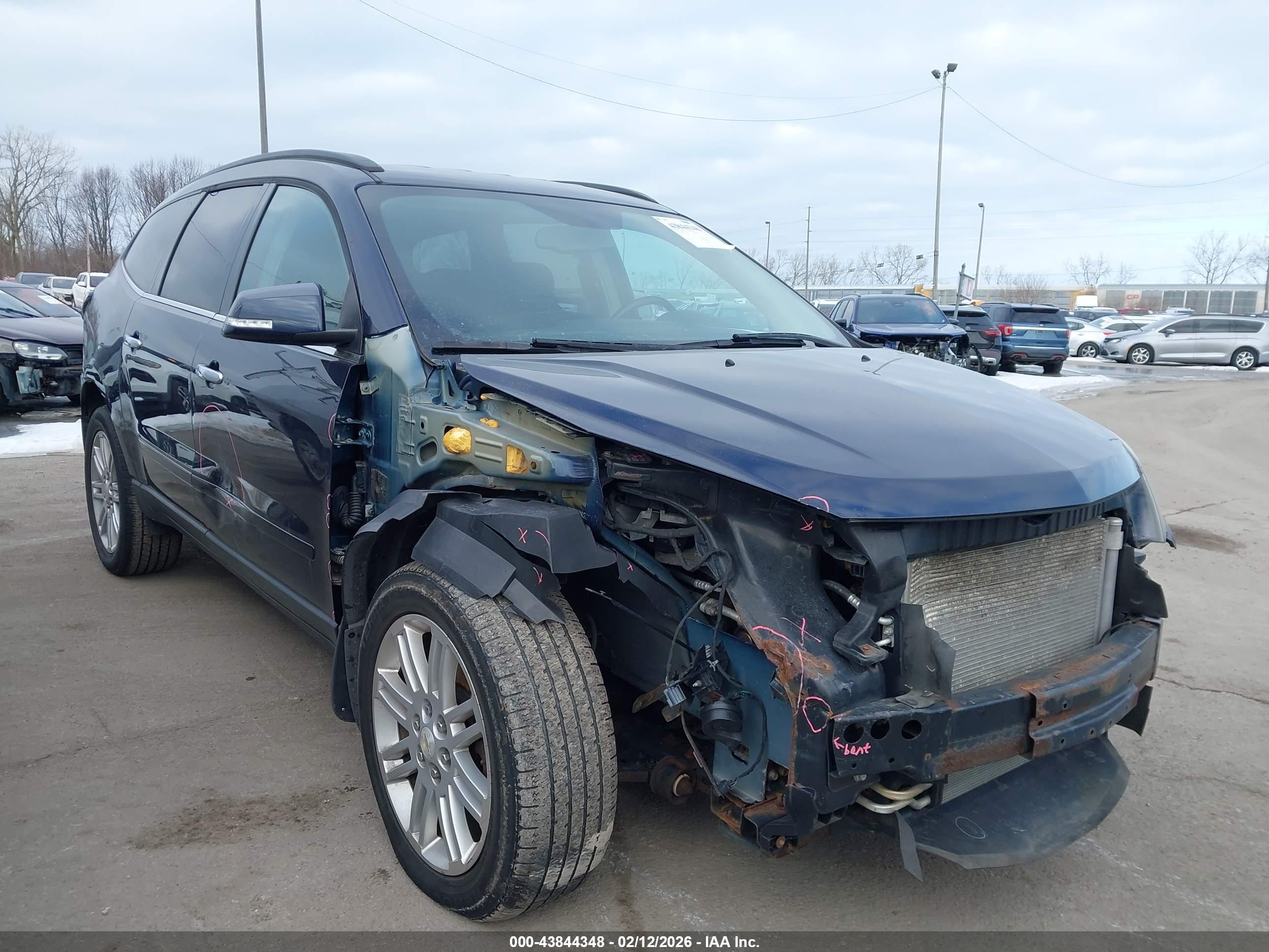 CHEVROLET TRAVERSE image 6