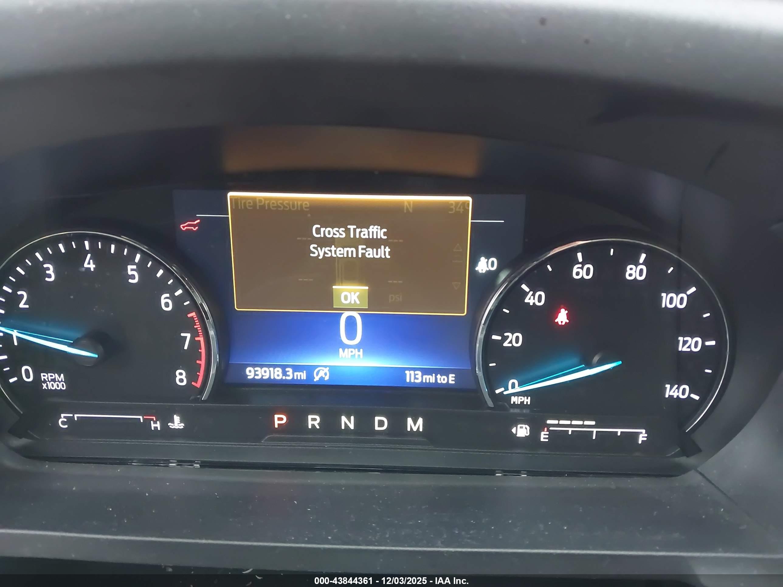 FORD EXPLORER image 7