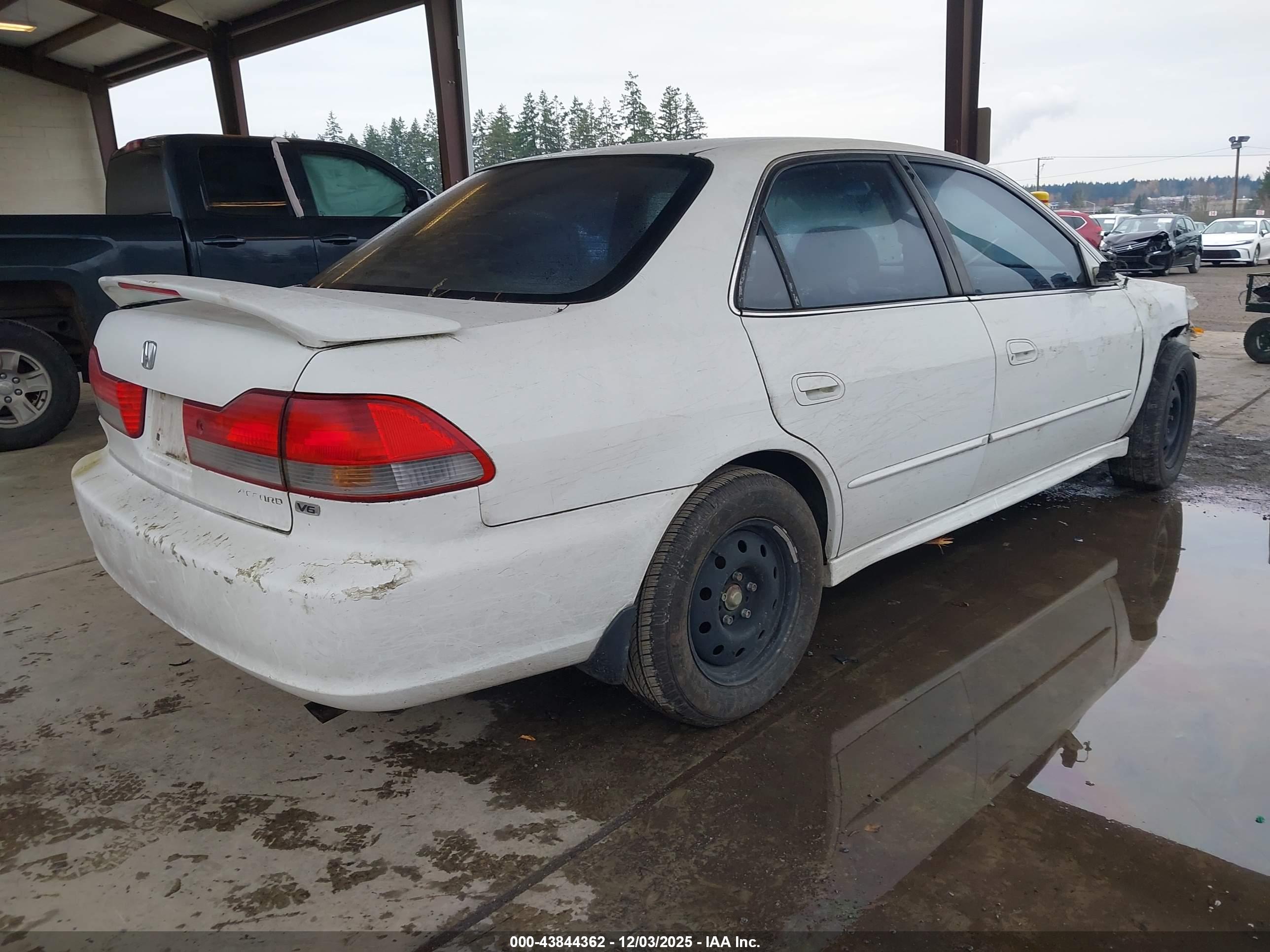 HONDA ACCORD image 4