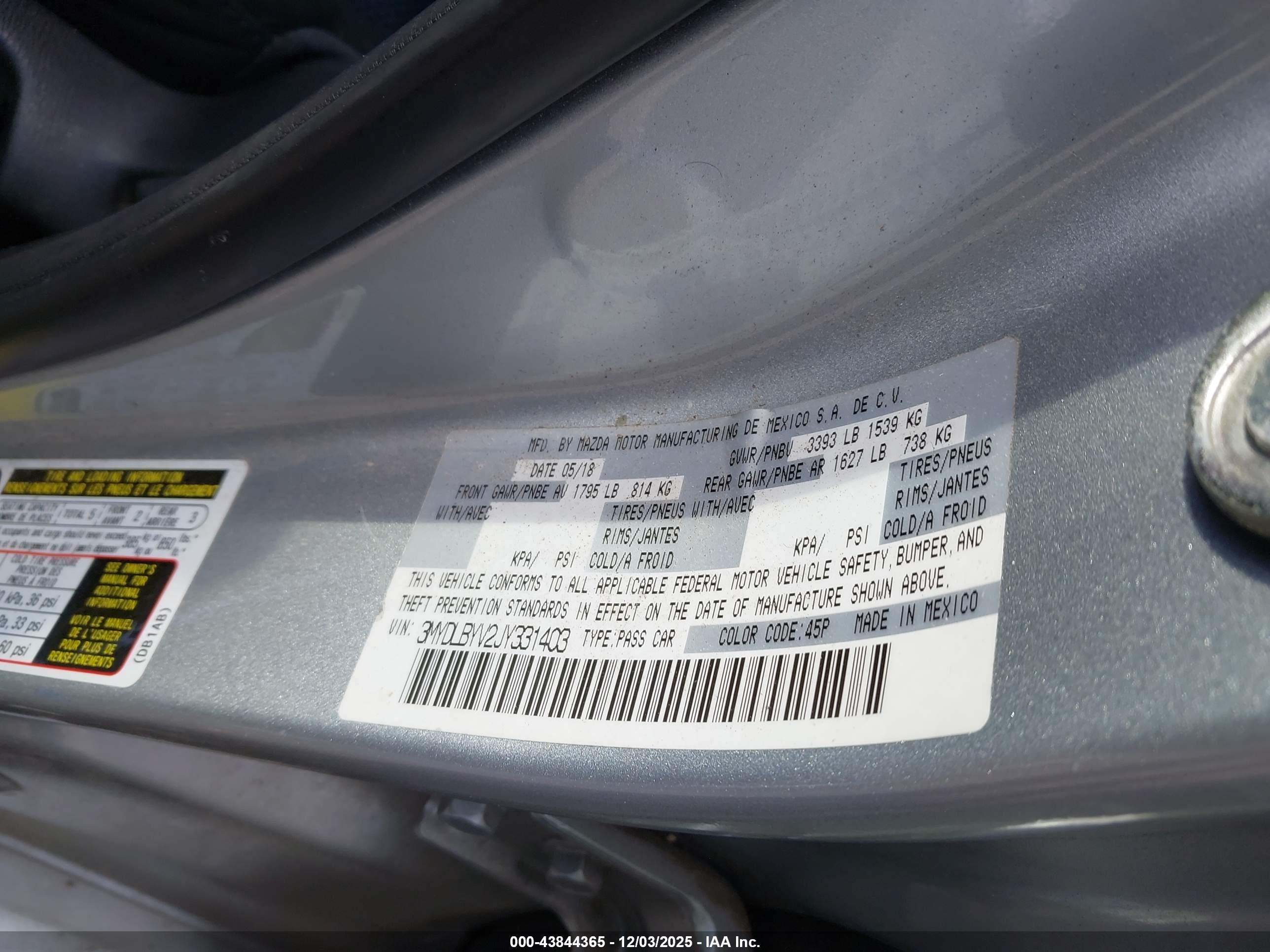 TOYOTA YARIS image 9