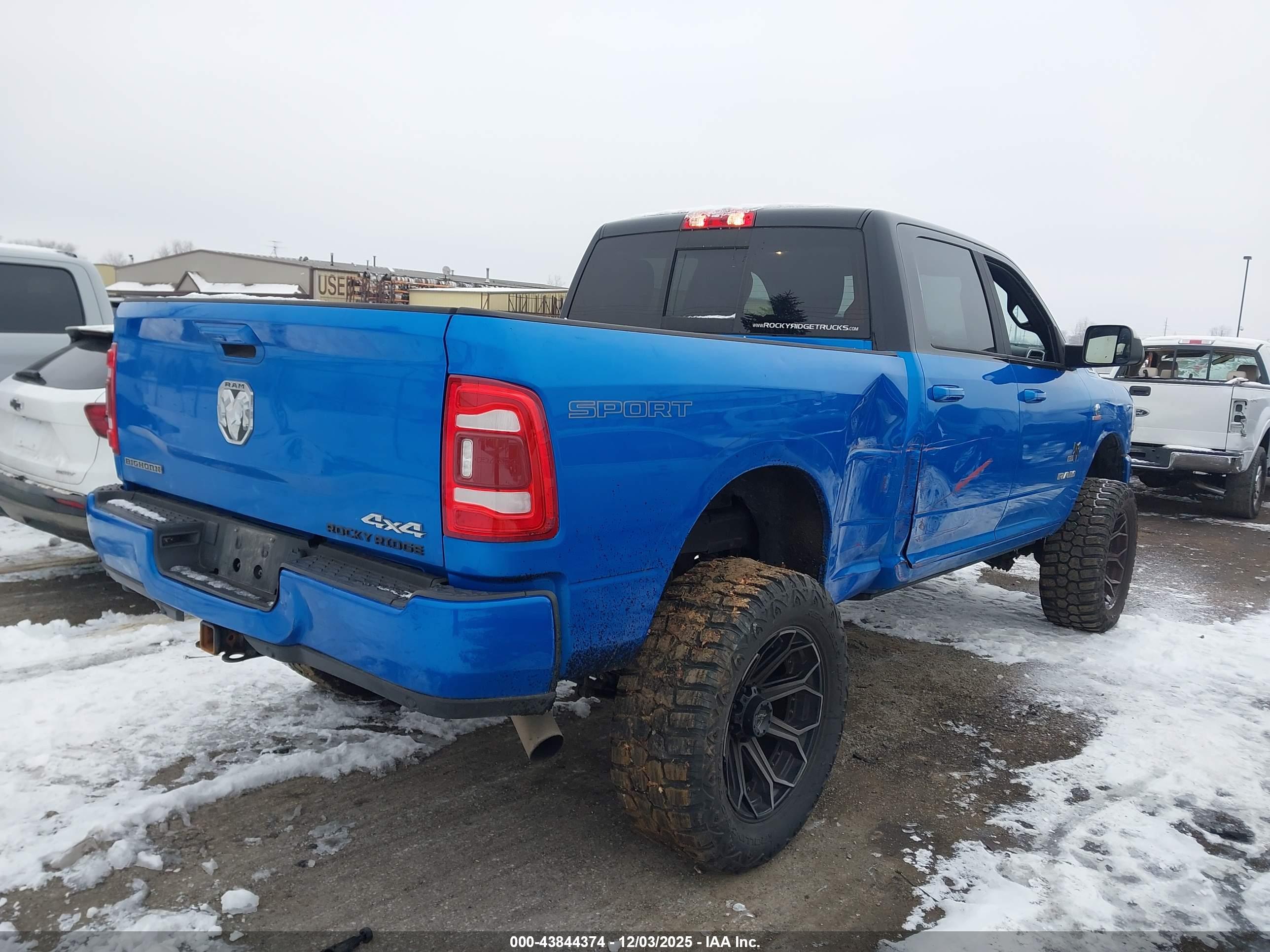 RAM 2500 image 4