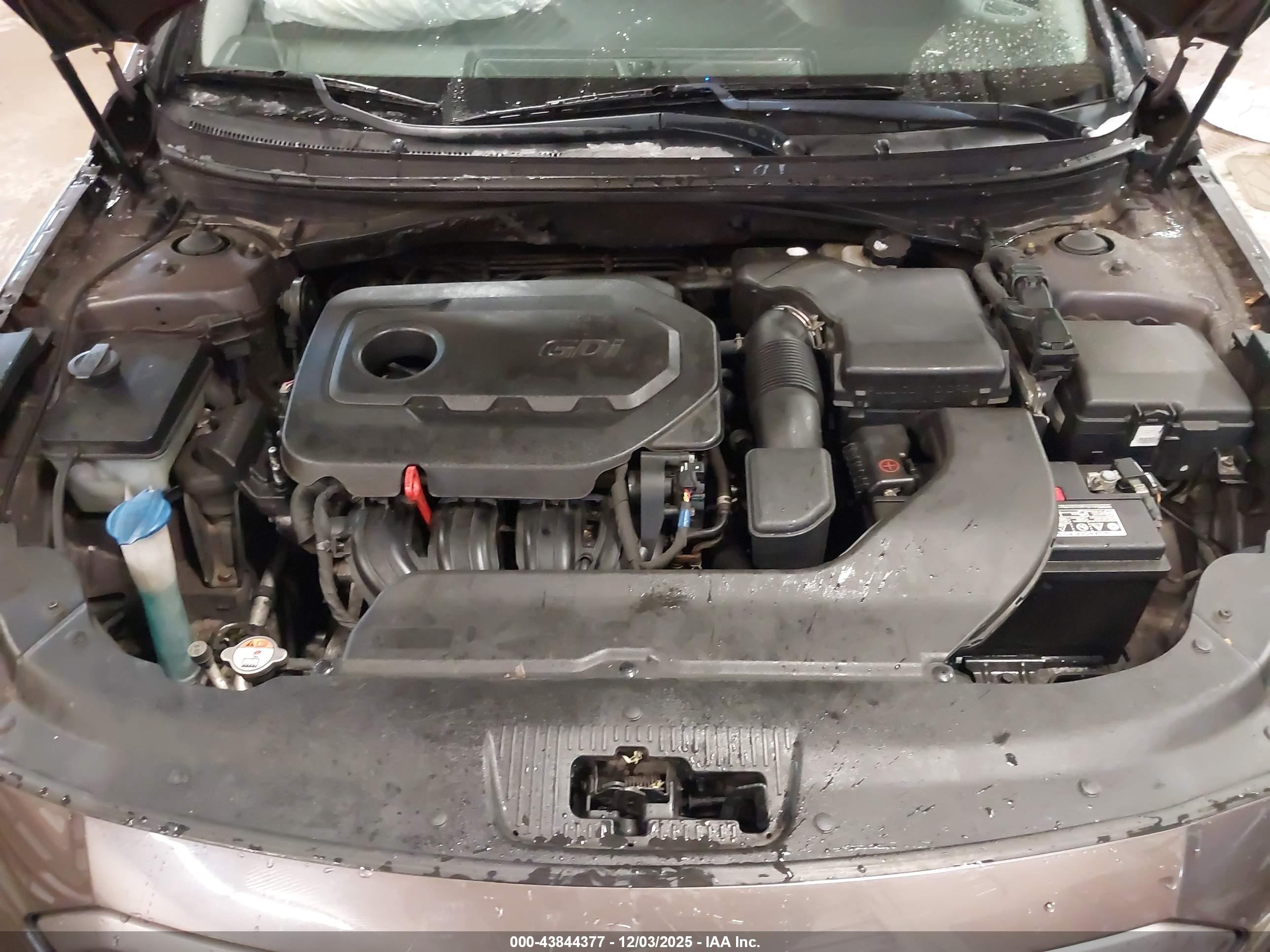 HYUNDAI SONATA image 10