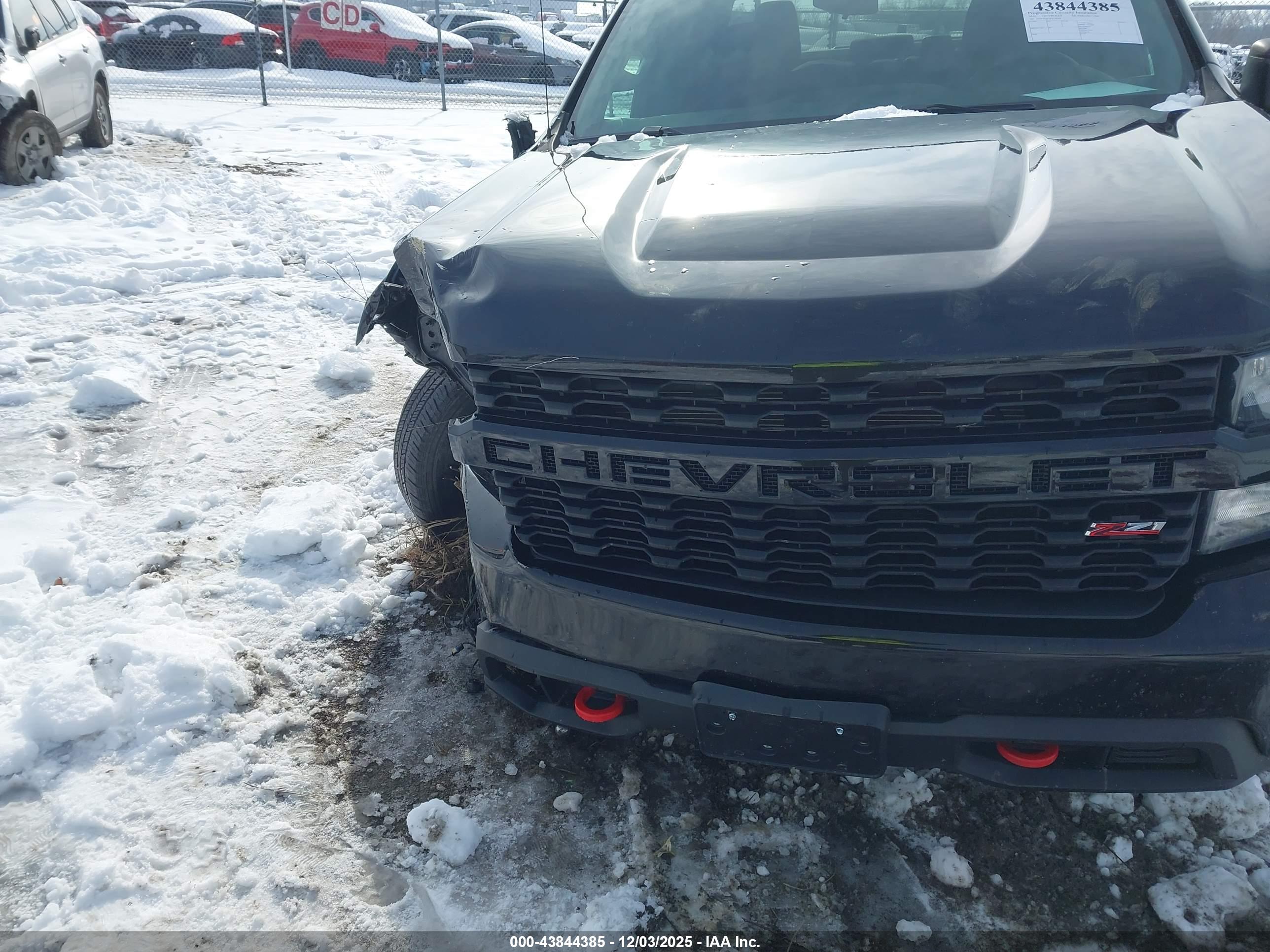 CHEVROLET SILVERADO image 6