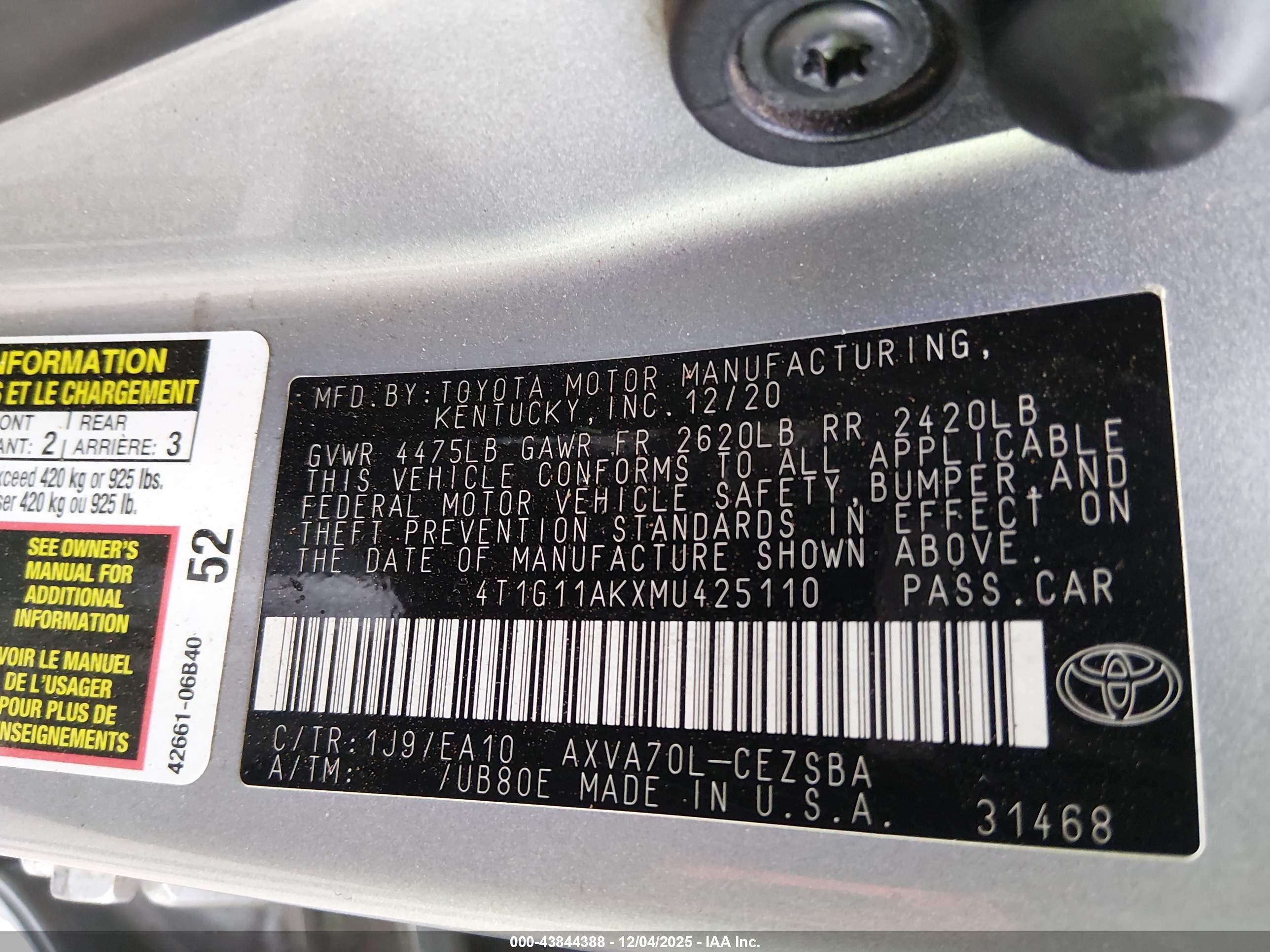 TOYOTA CAMRY image 9