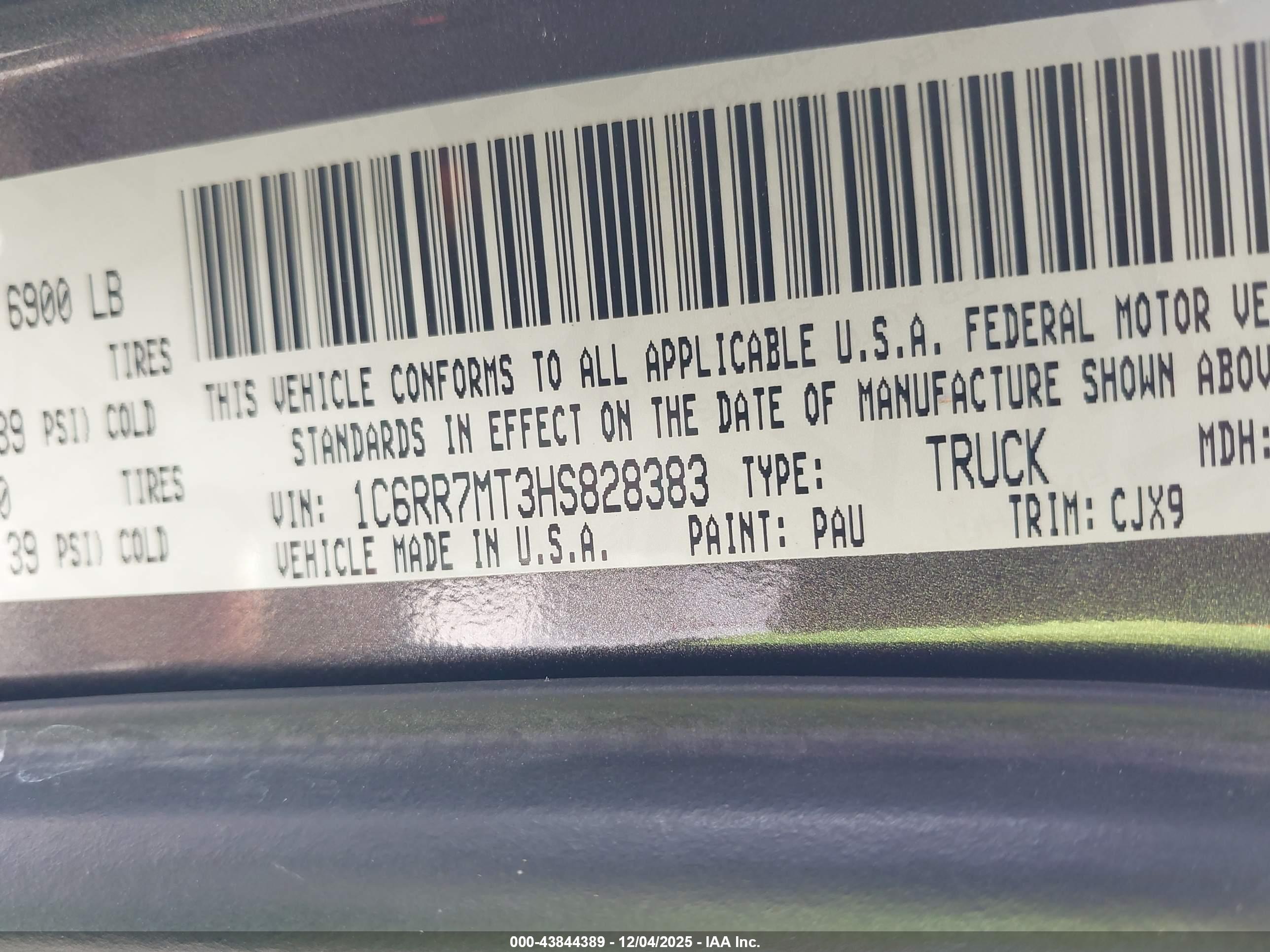 RAM 1500 image 9