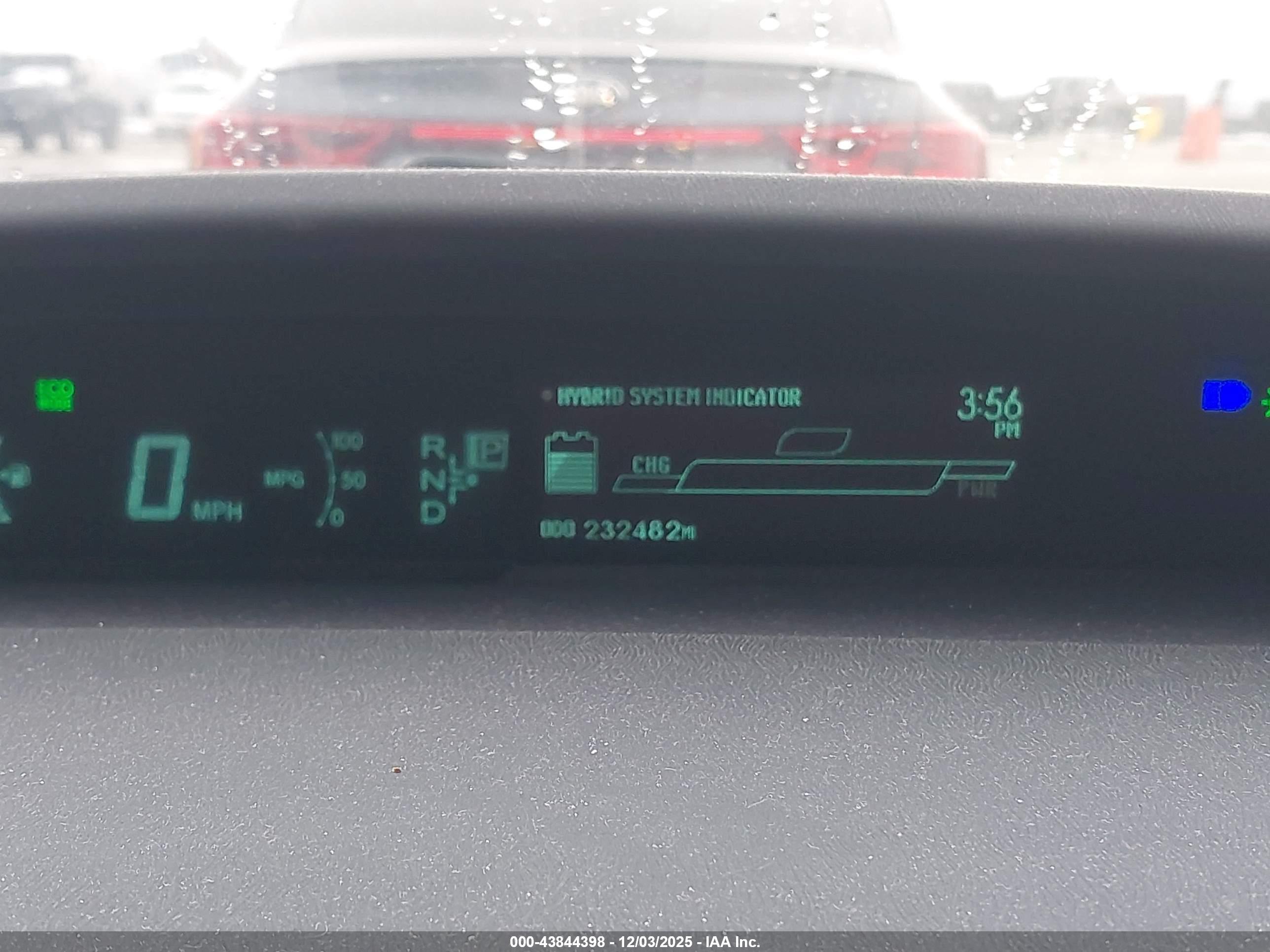 TOYOTA PRIUS image 7
