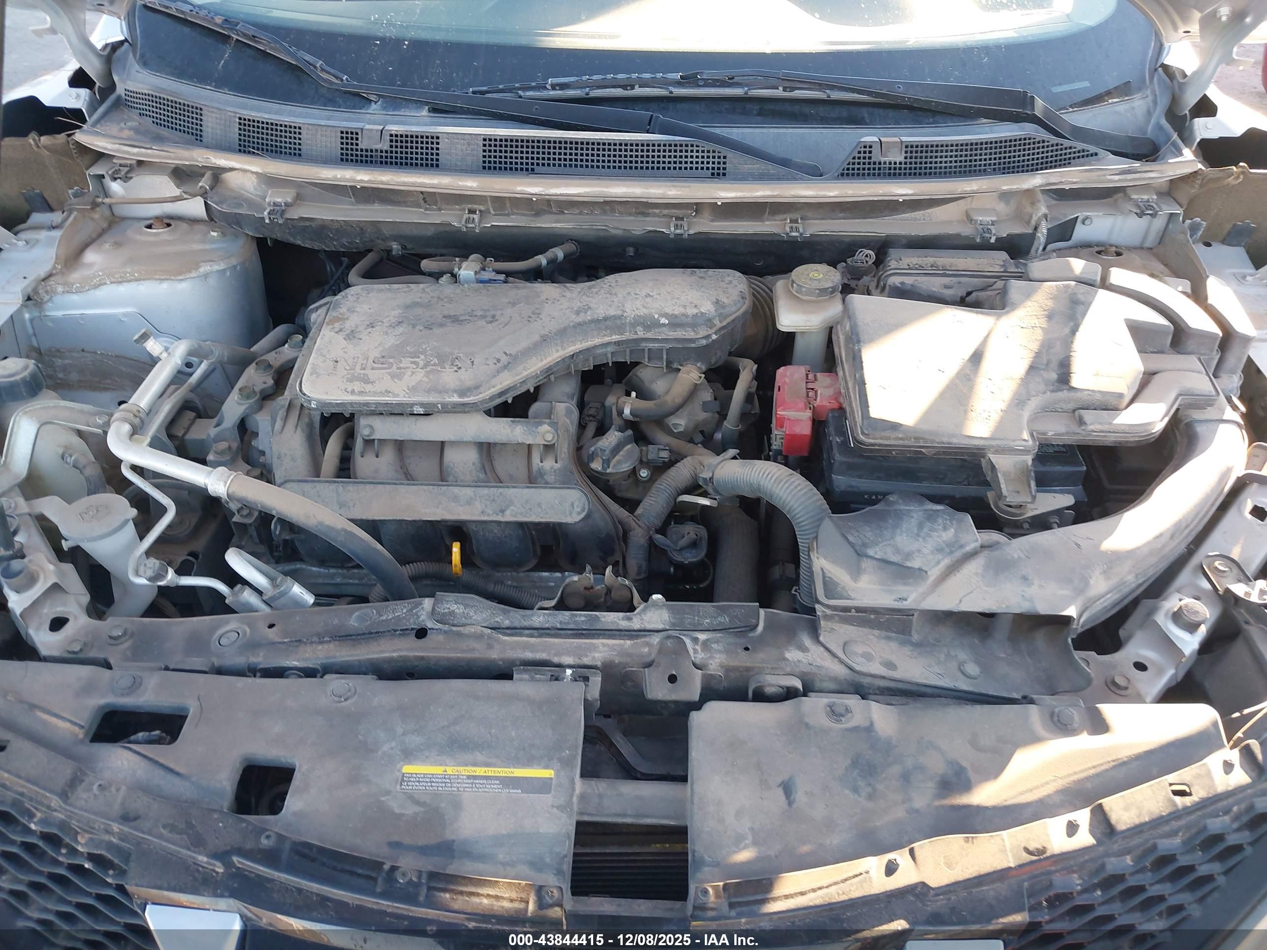 NISSAN ROGUE image 10