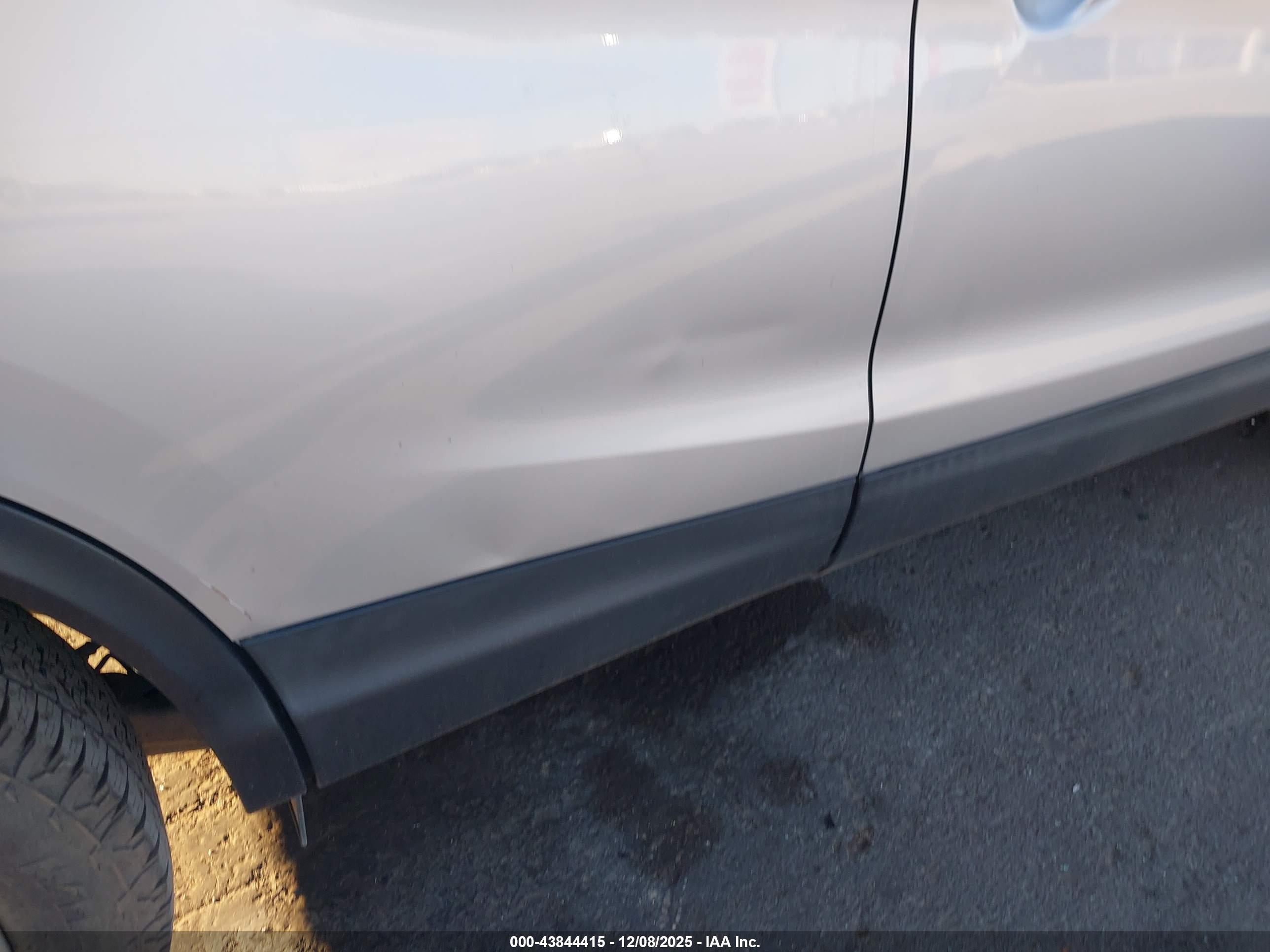 NISSAN ROGUE image 6
