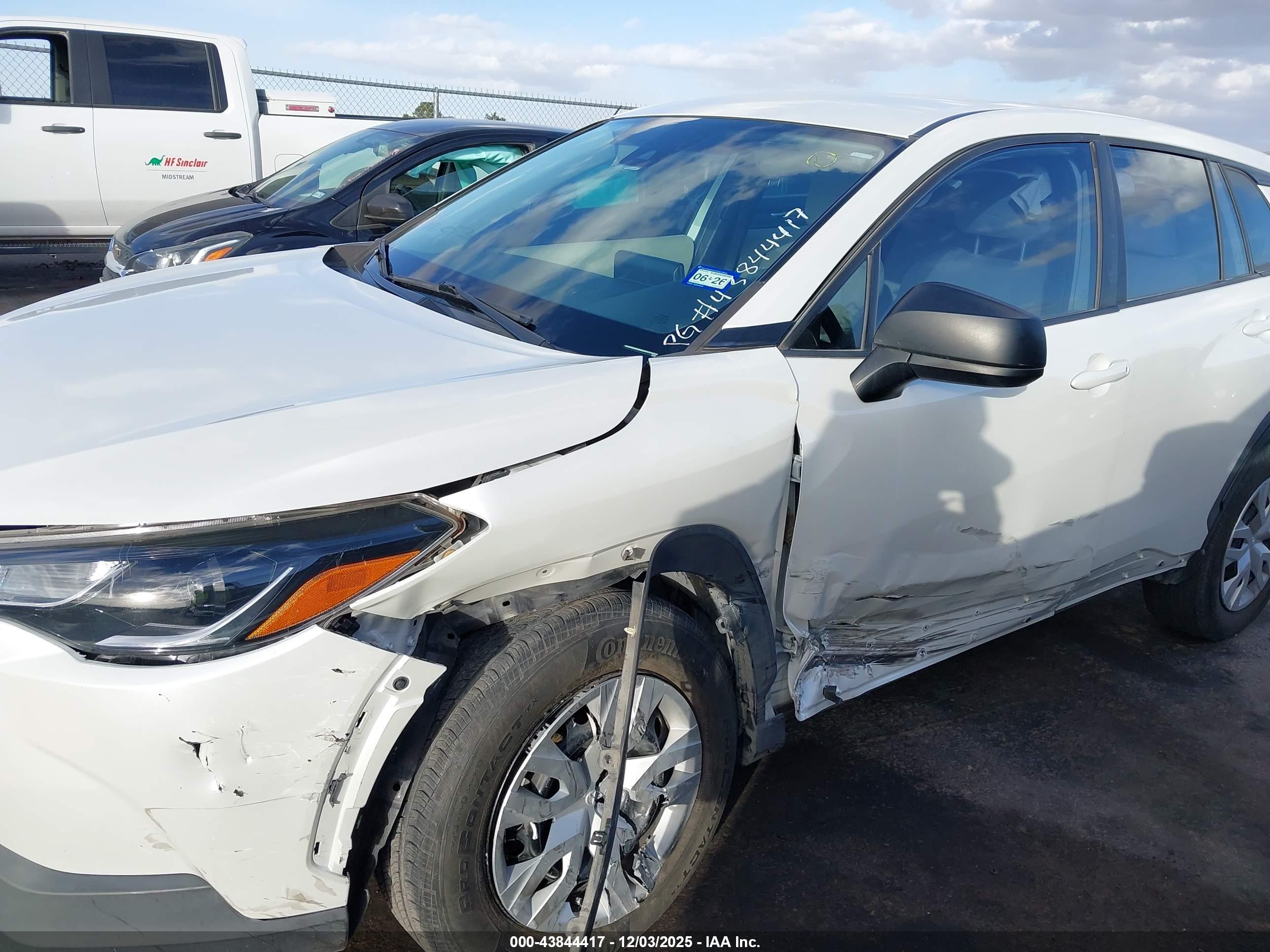 TOYOTA COROLLA image 6