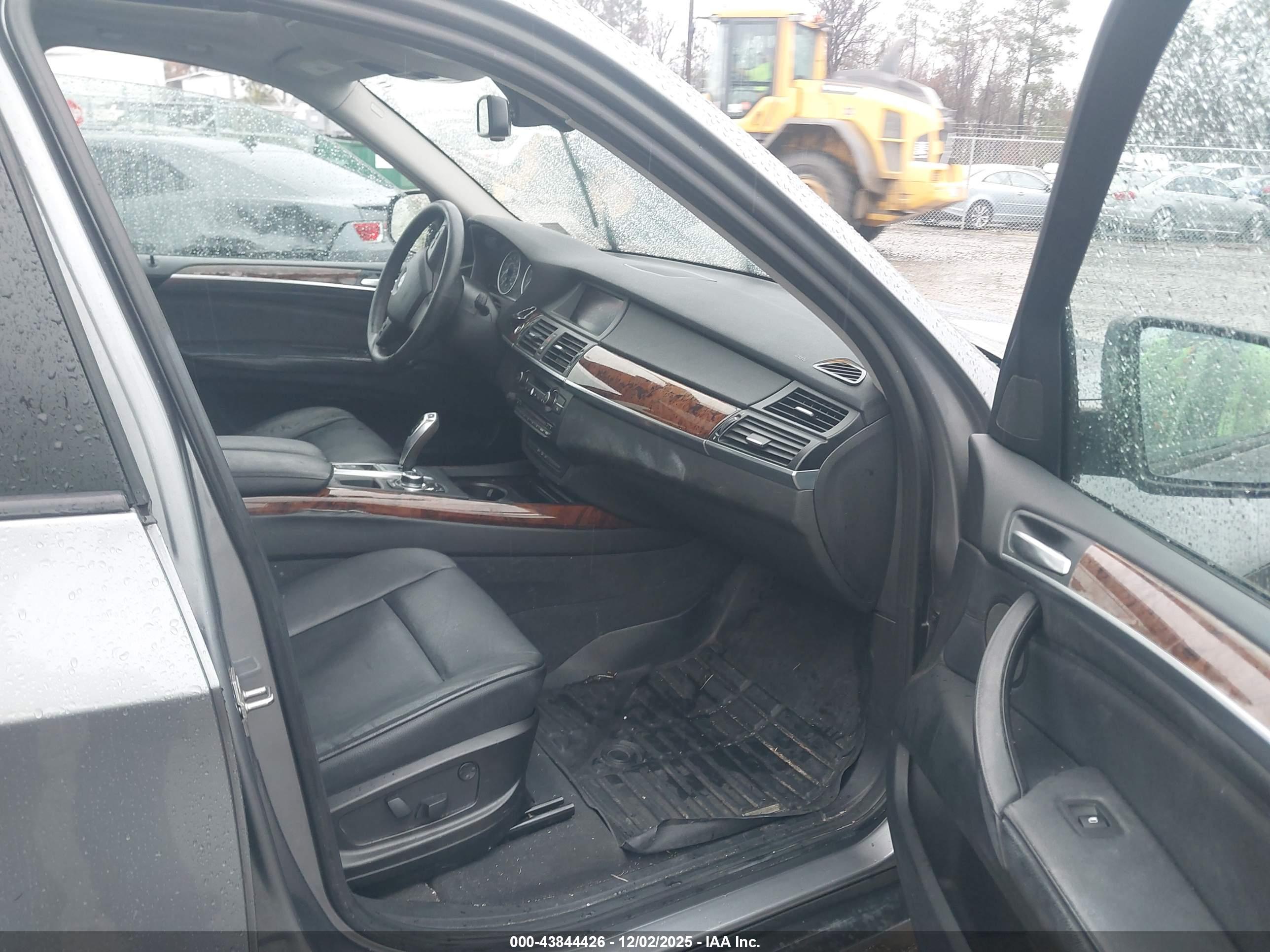 BMW X5 image 5
