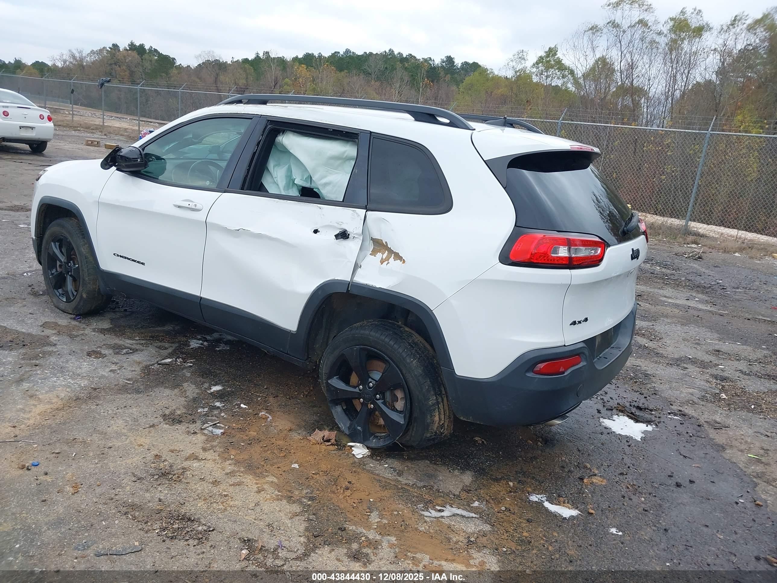 JEEP CHEROKEE image 3