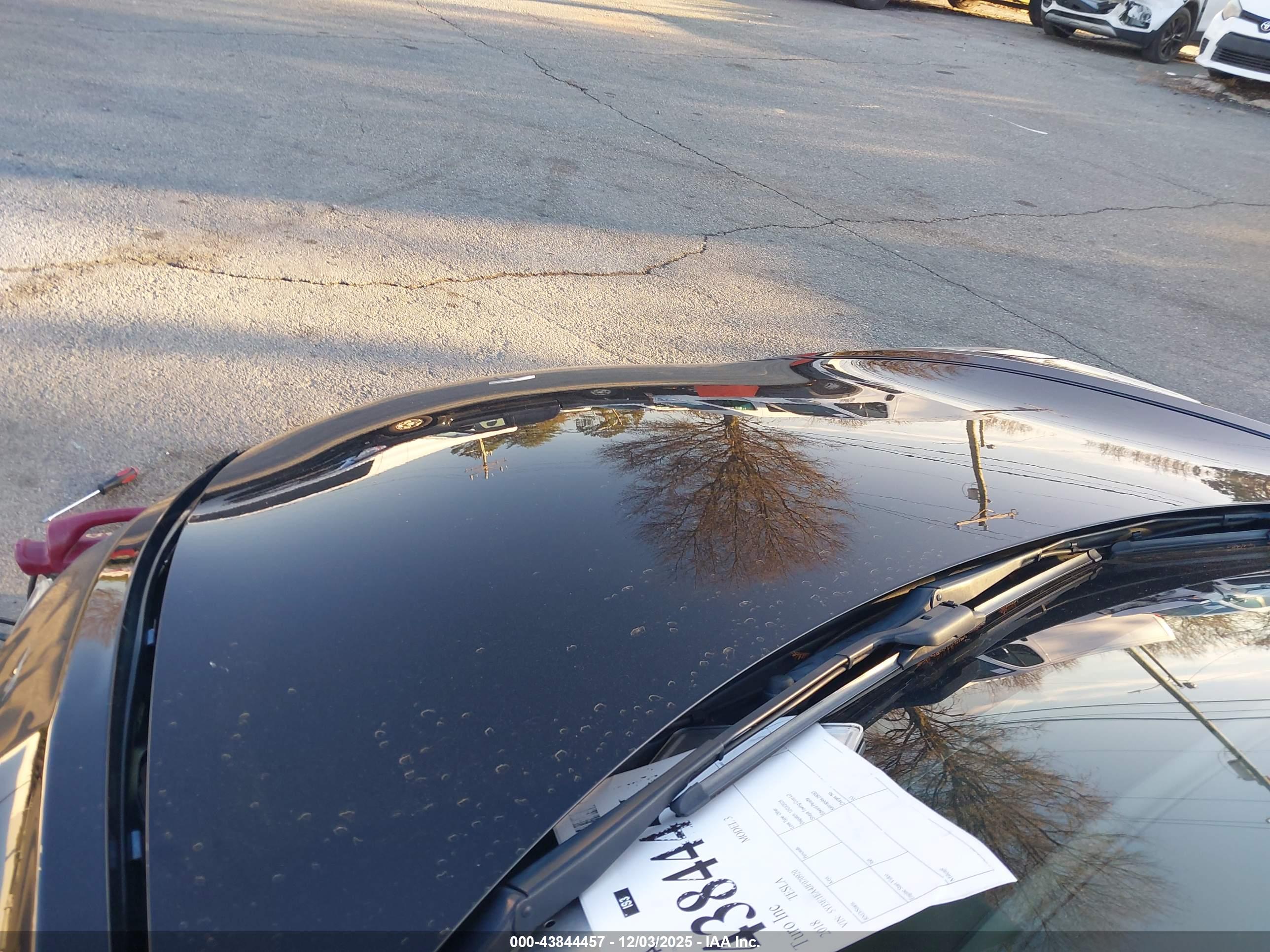 TESLA MODEL image 10