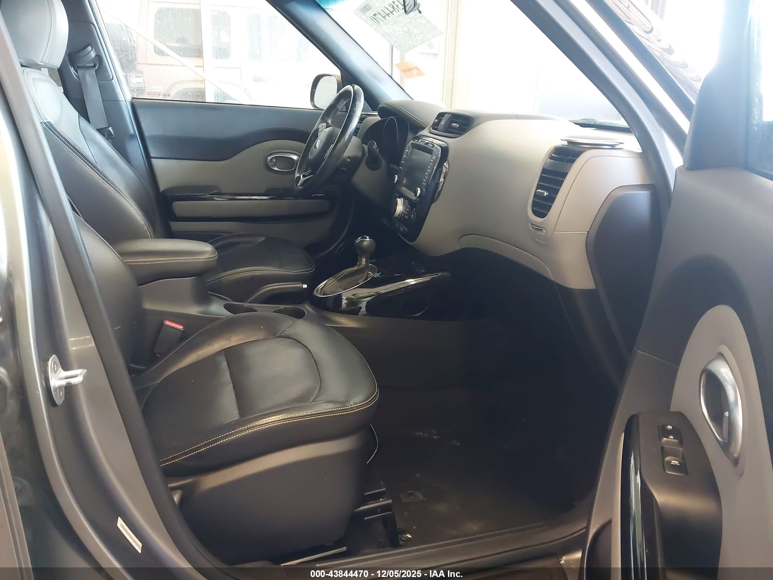 KIA SOUL image 5