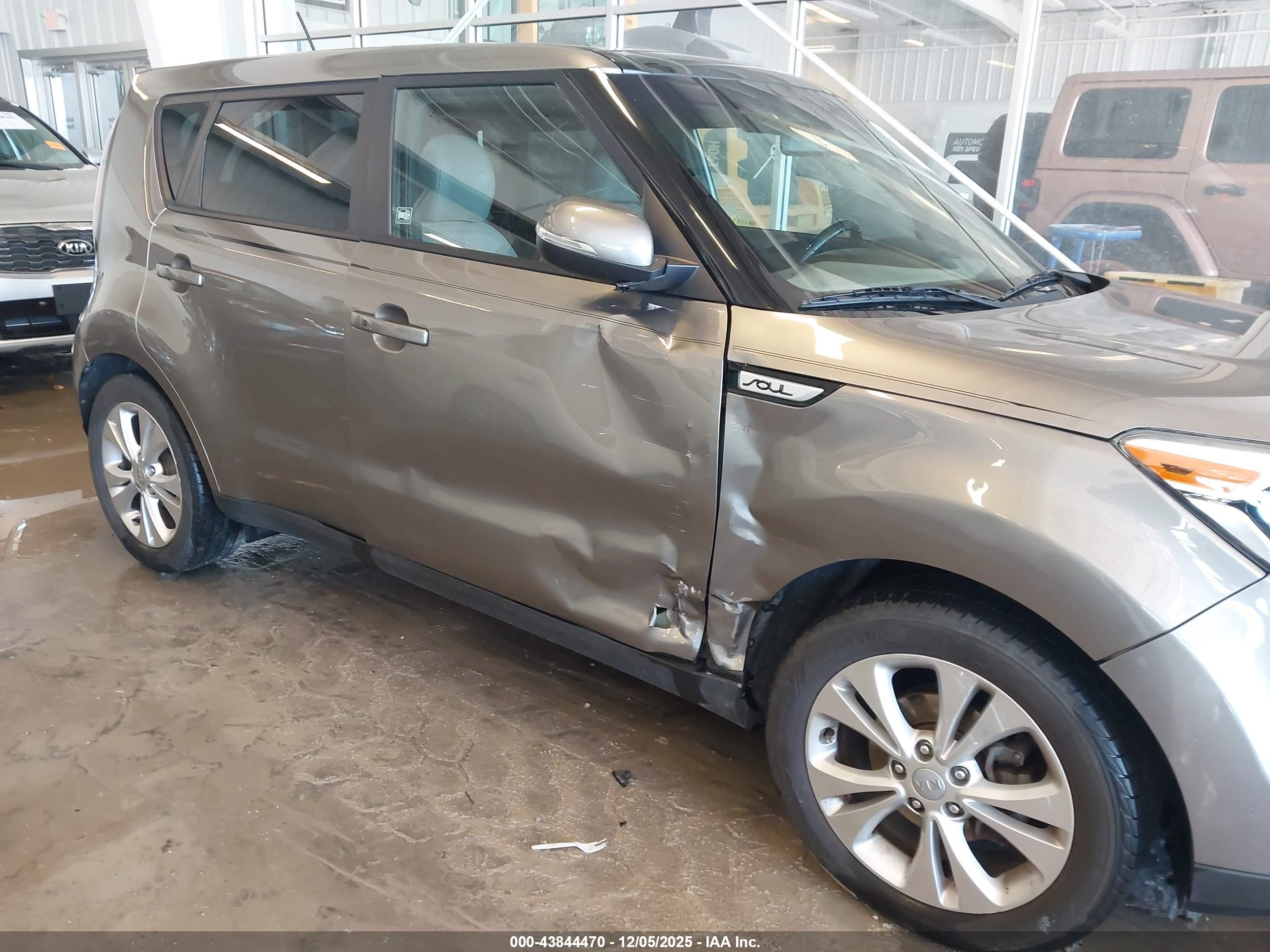 KIA SOUL image 6