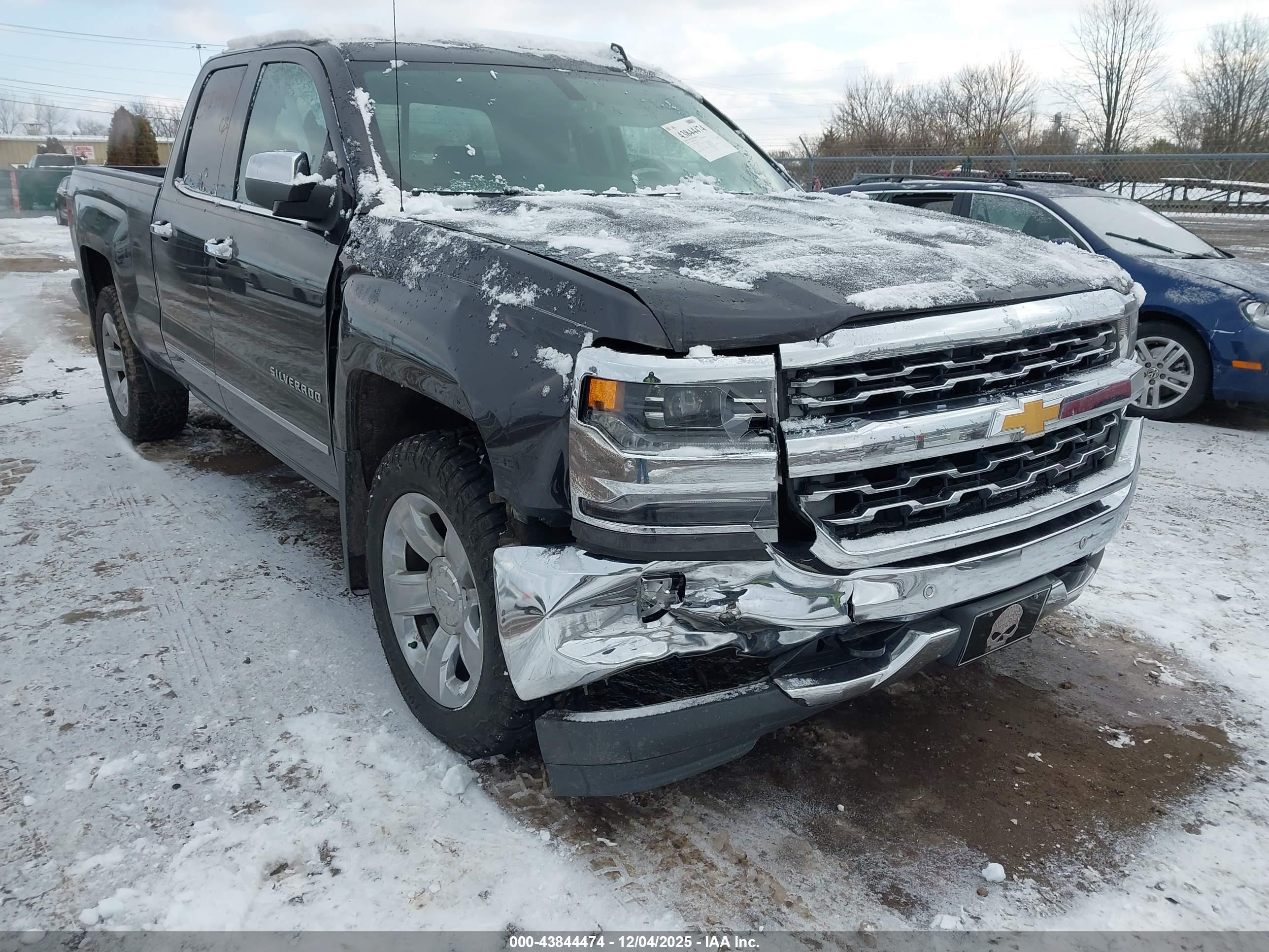 CHEVROLET SILVERADO image 6