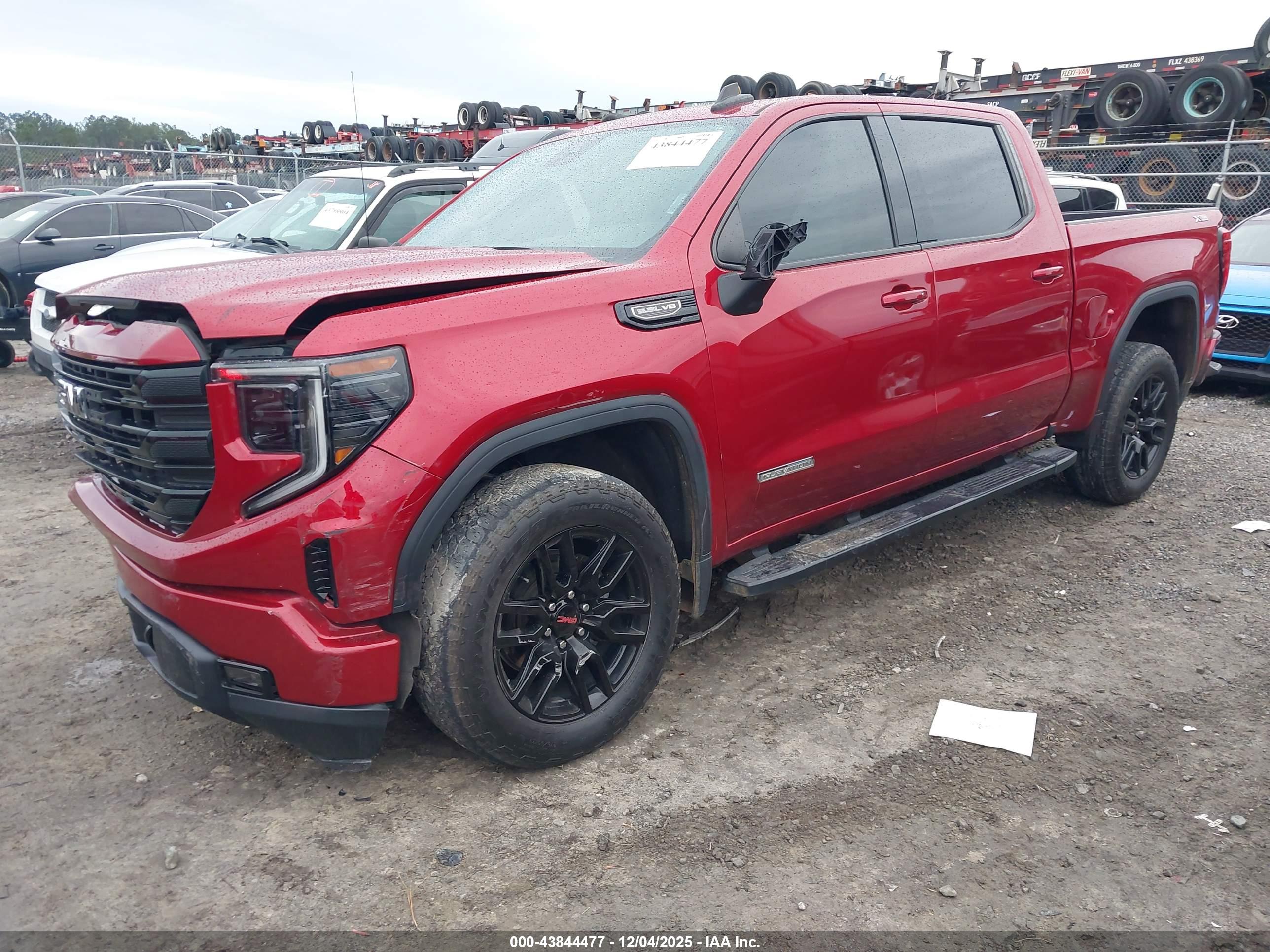 GMC SIERRA image 2