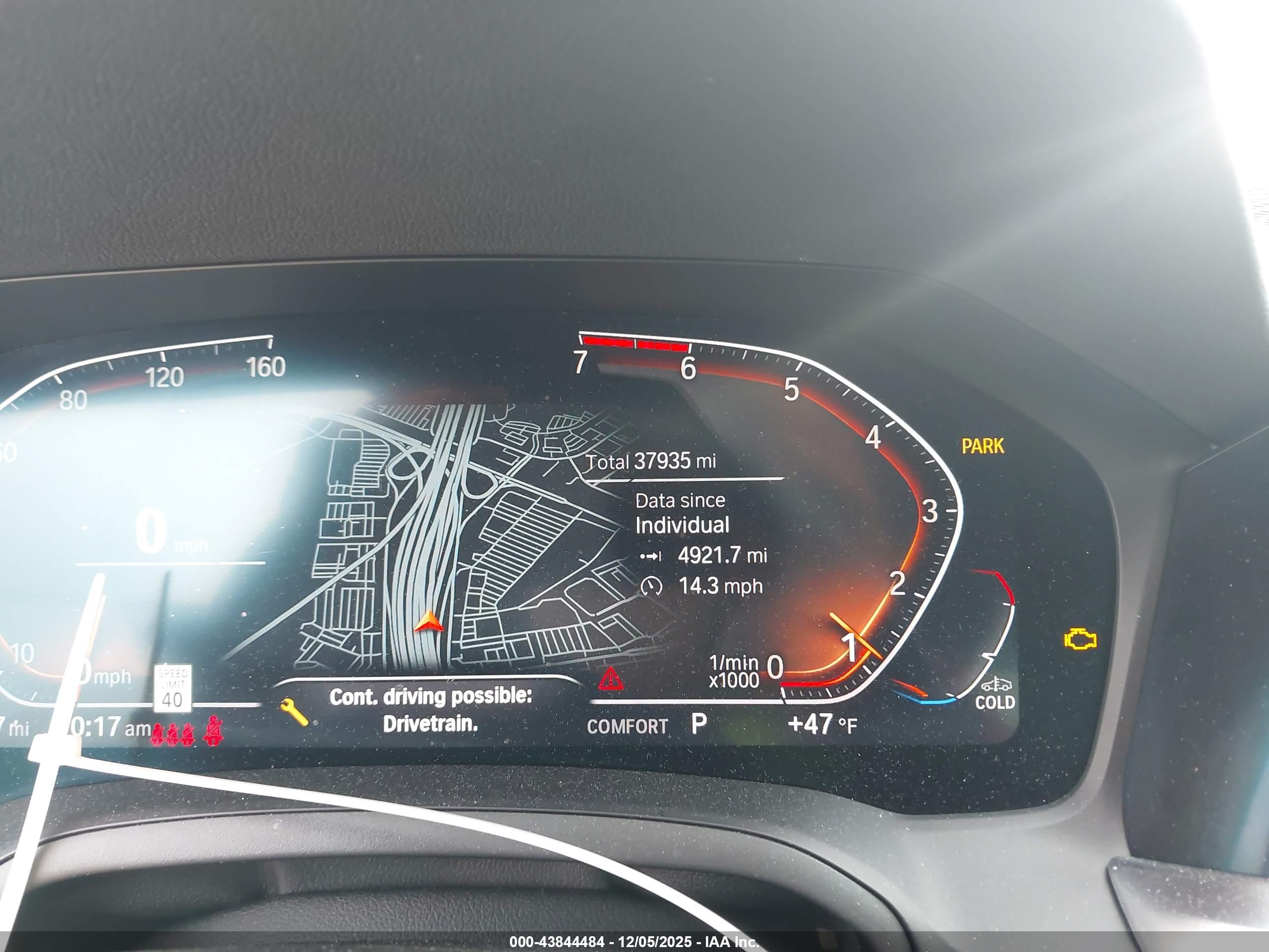 BMW 330I image 7