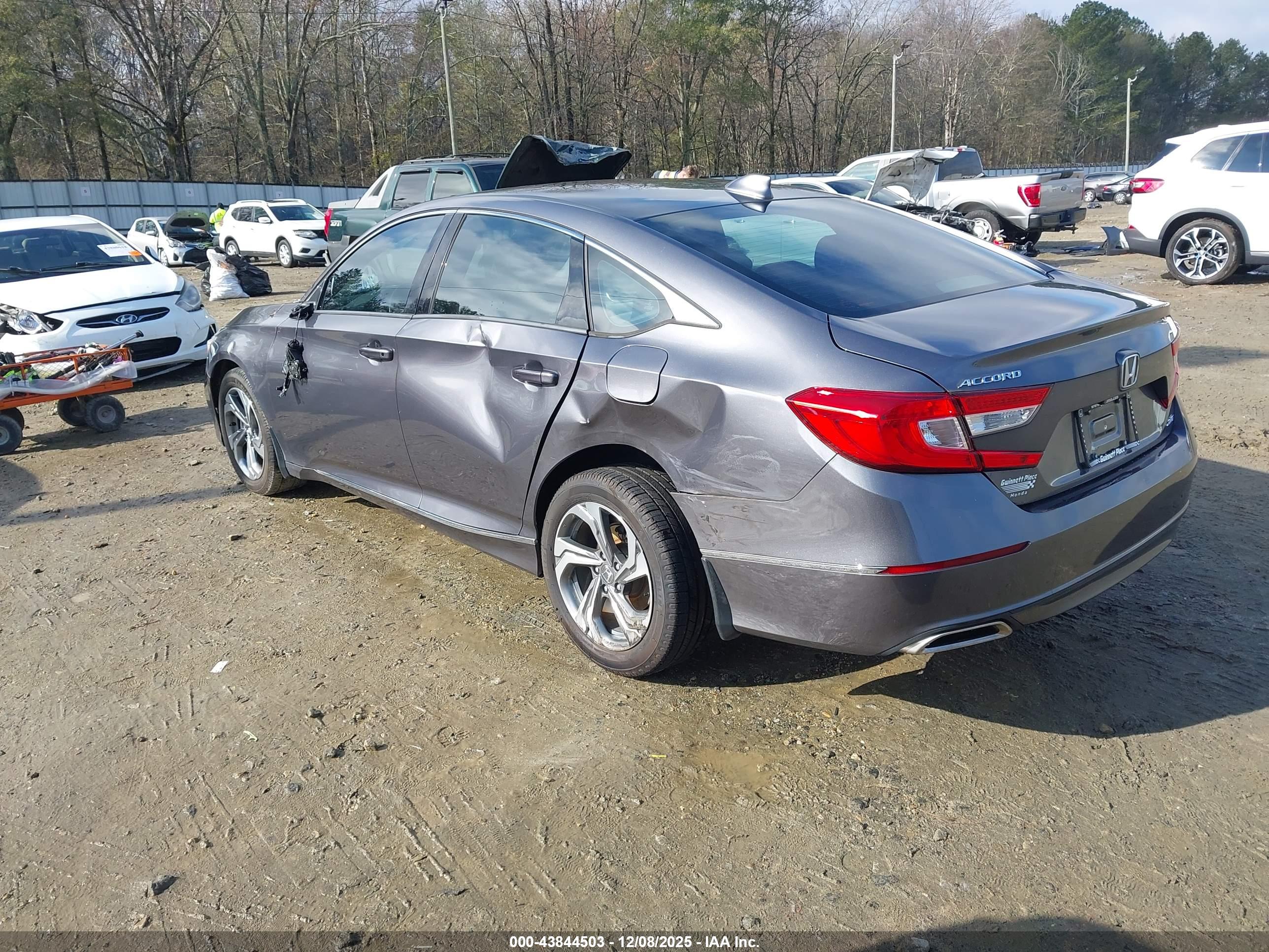HONDA ACCORD image 3