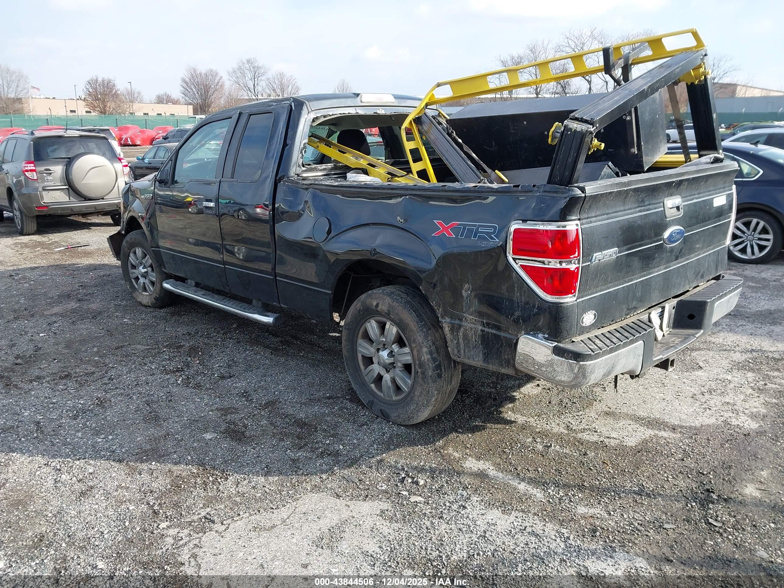 FORD F-150 image 3