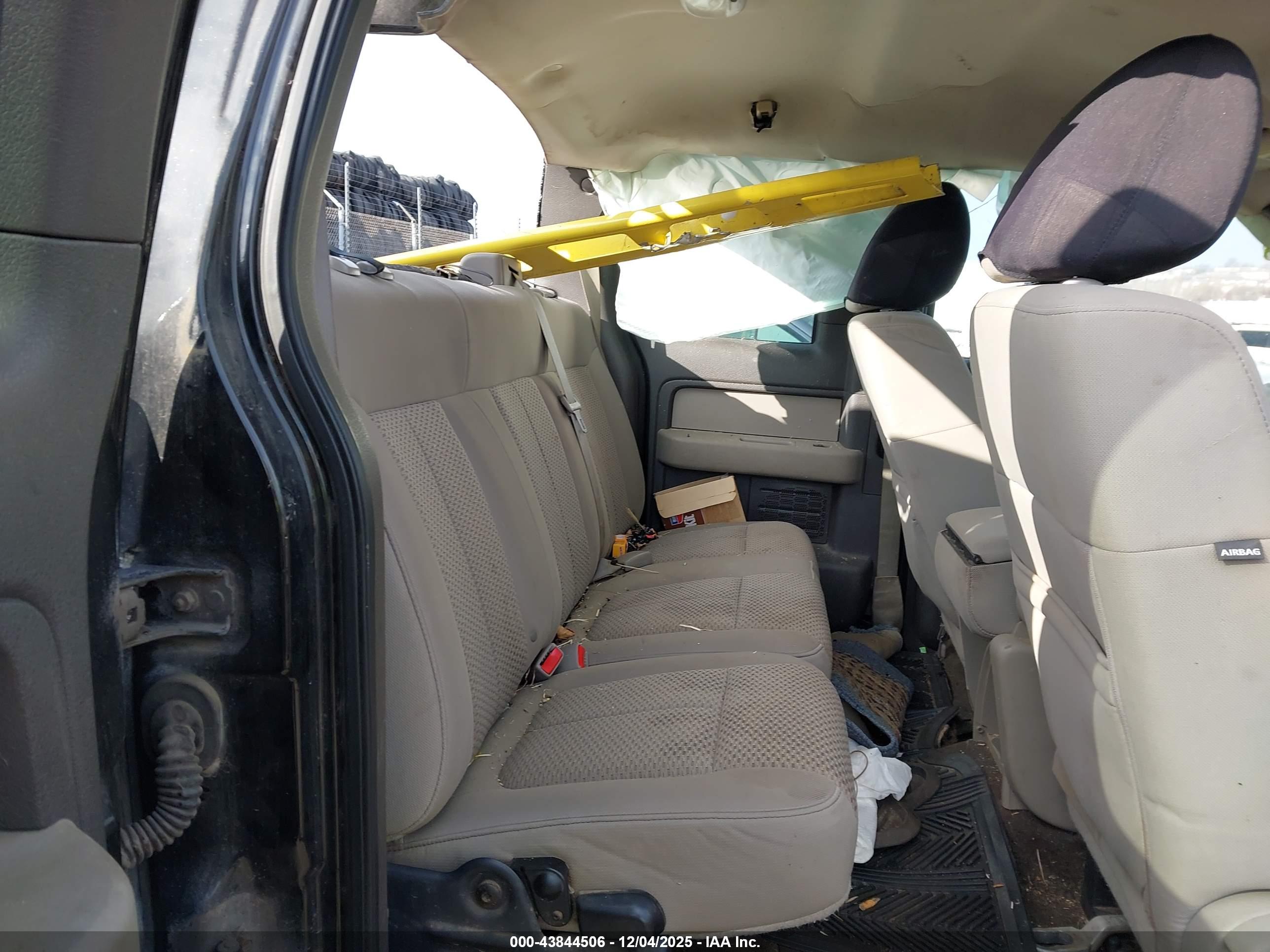 FORD F-150 image 8