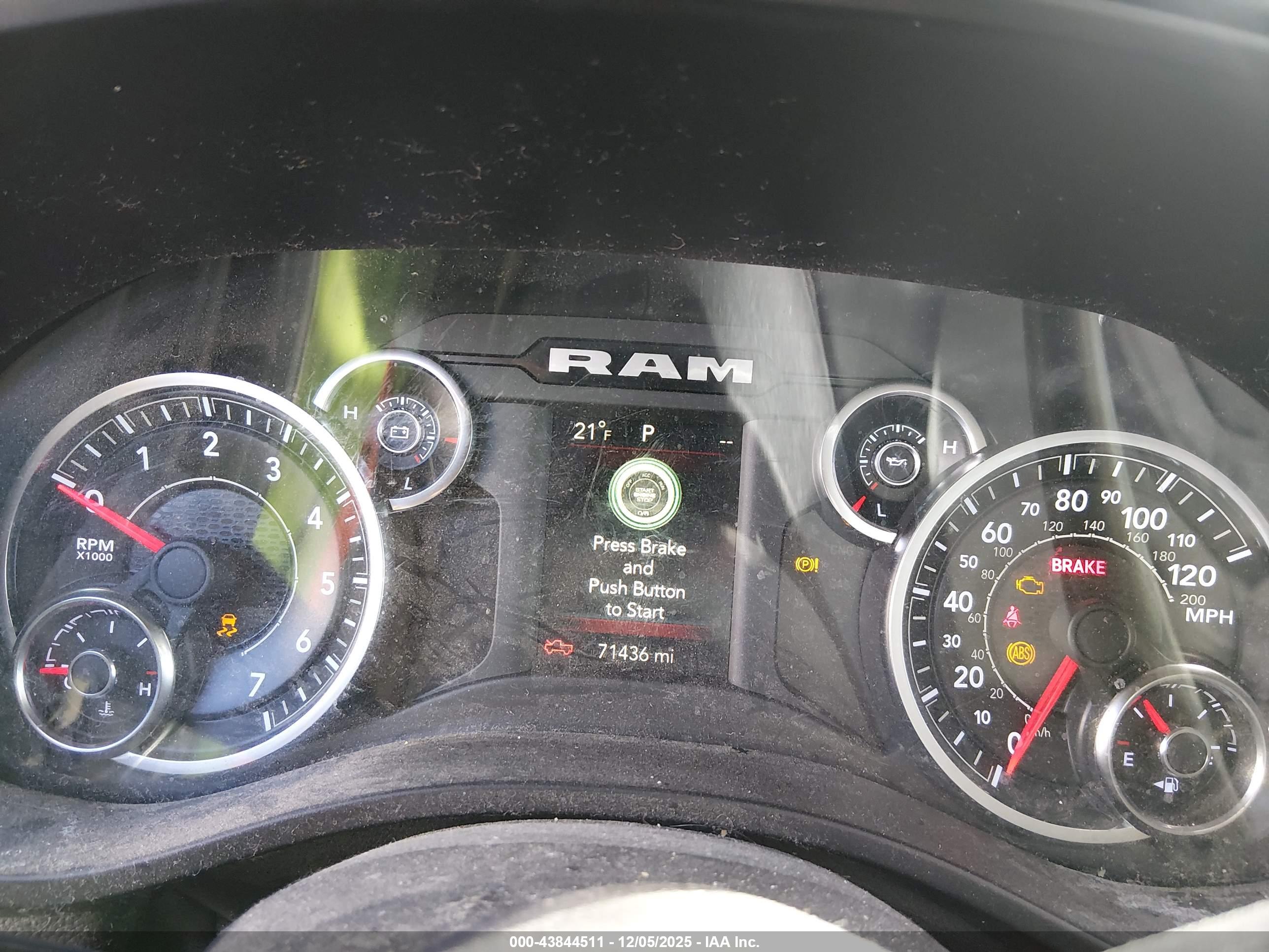 RAM 1500 image 7