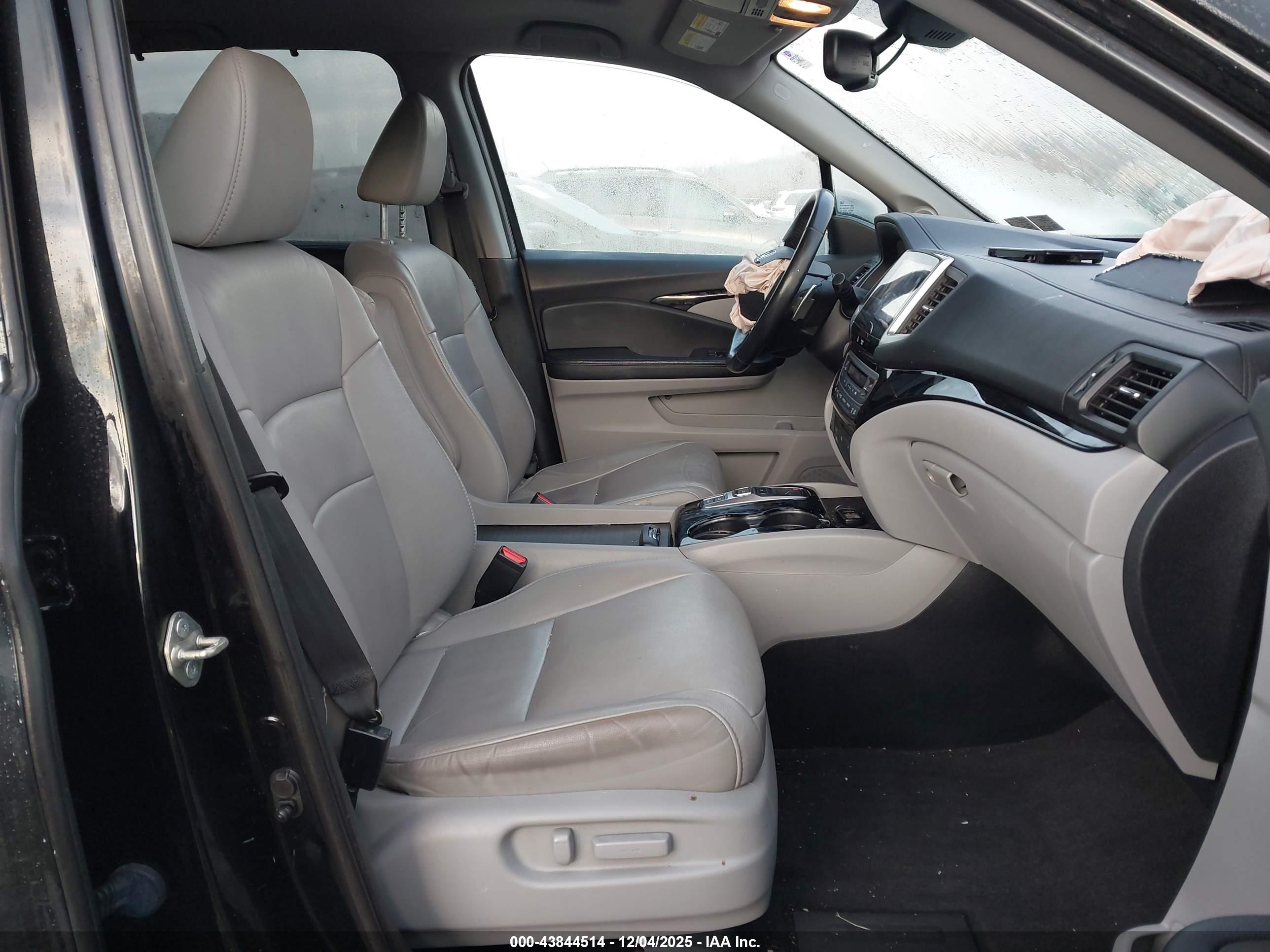 HONDA PILOT image 5