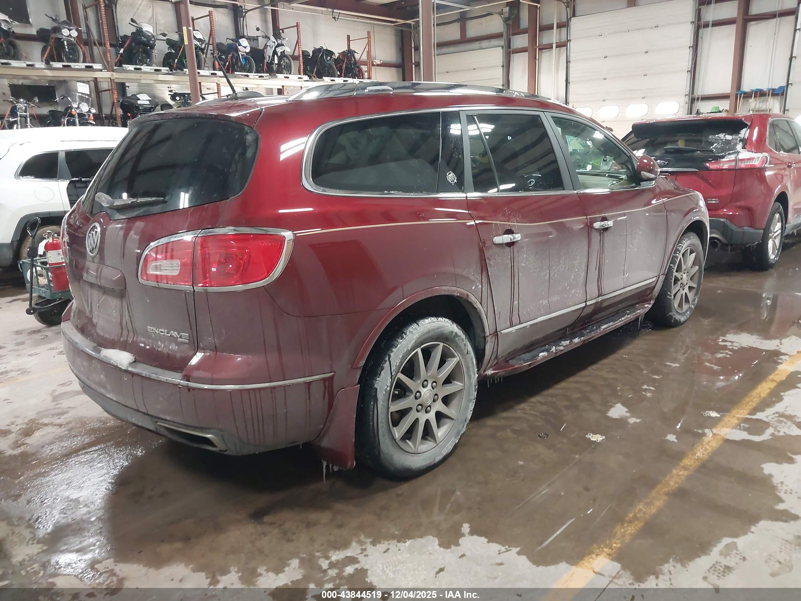 BUICK ENCLAVE image 4