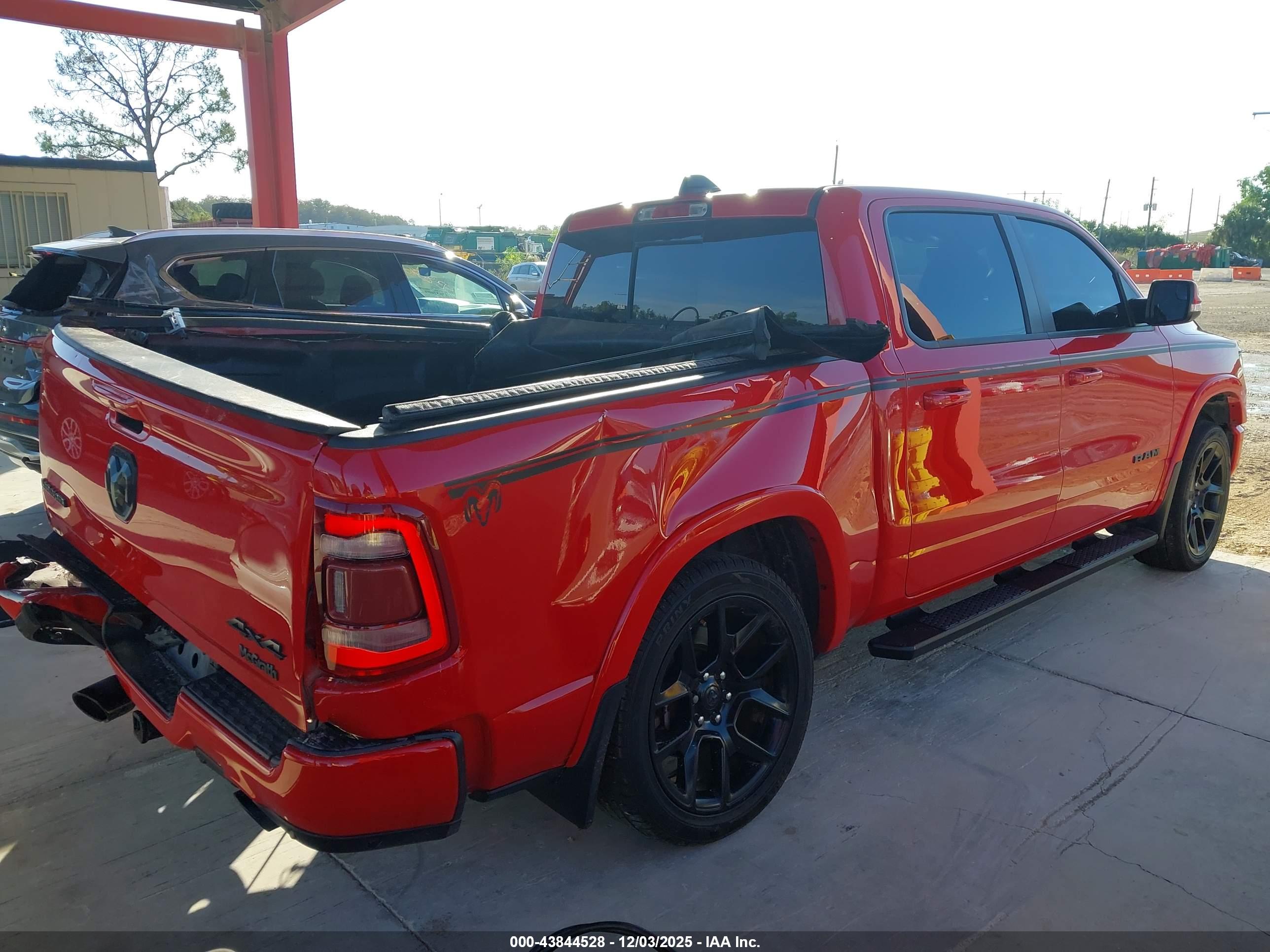 RAM 1500 image 4