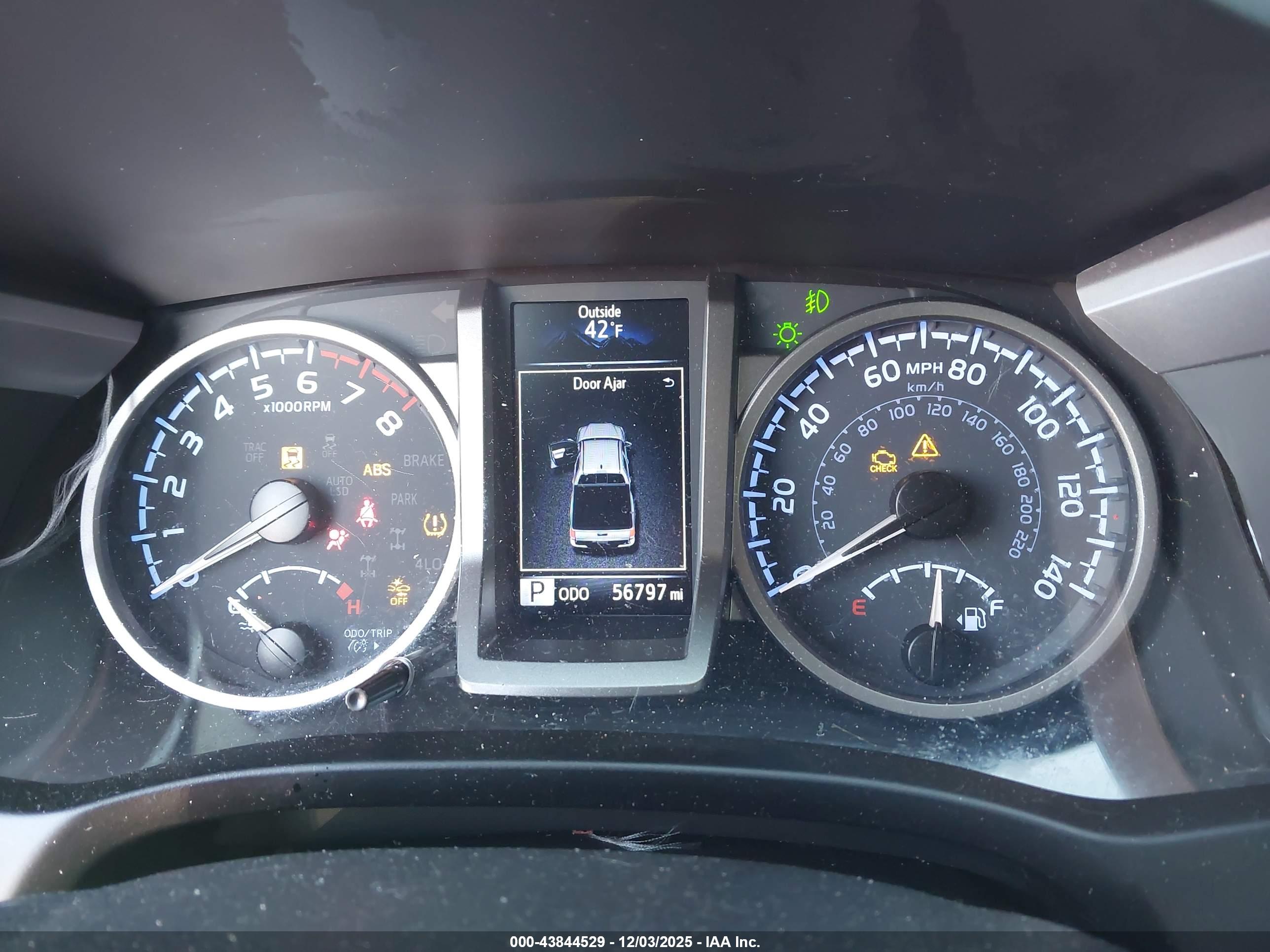 TOYOTA TACOMA image 7
