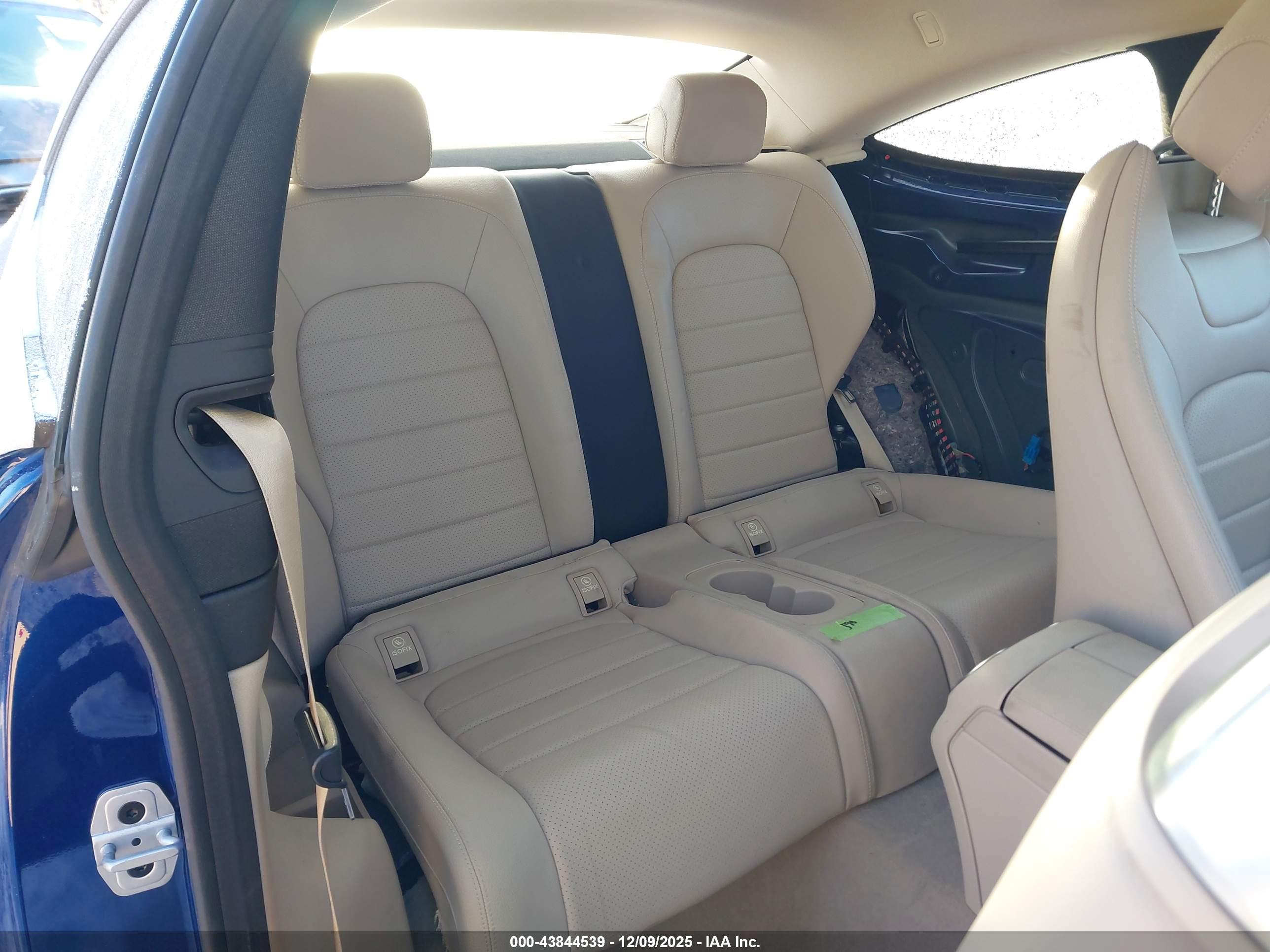 MERCEDES-BENZ C image 8