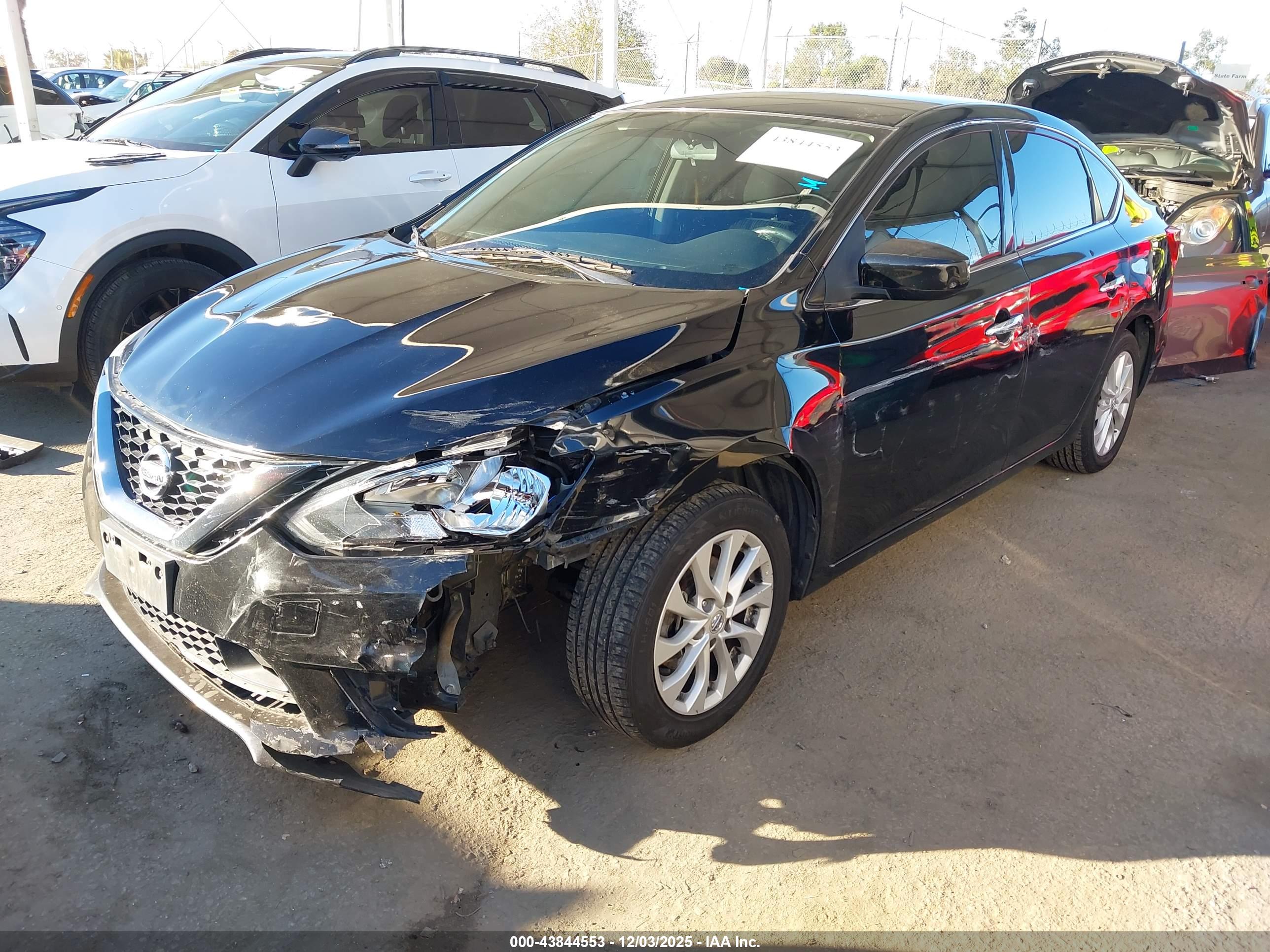 NISSAN SENTRA image 2