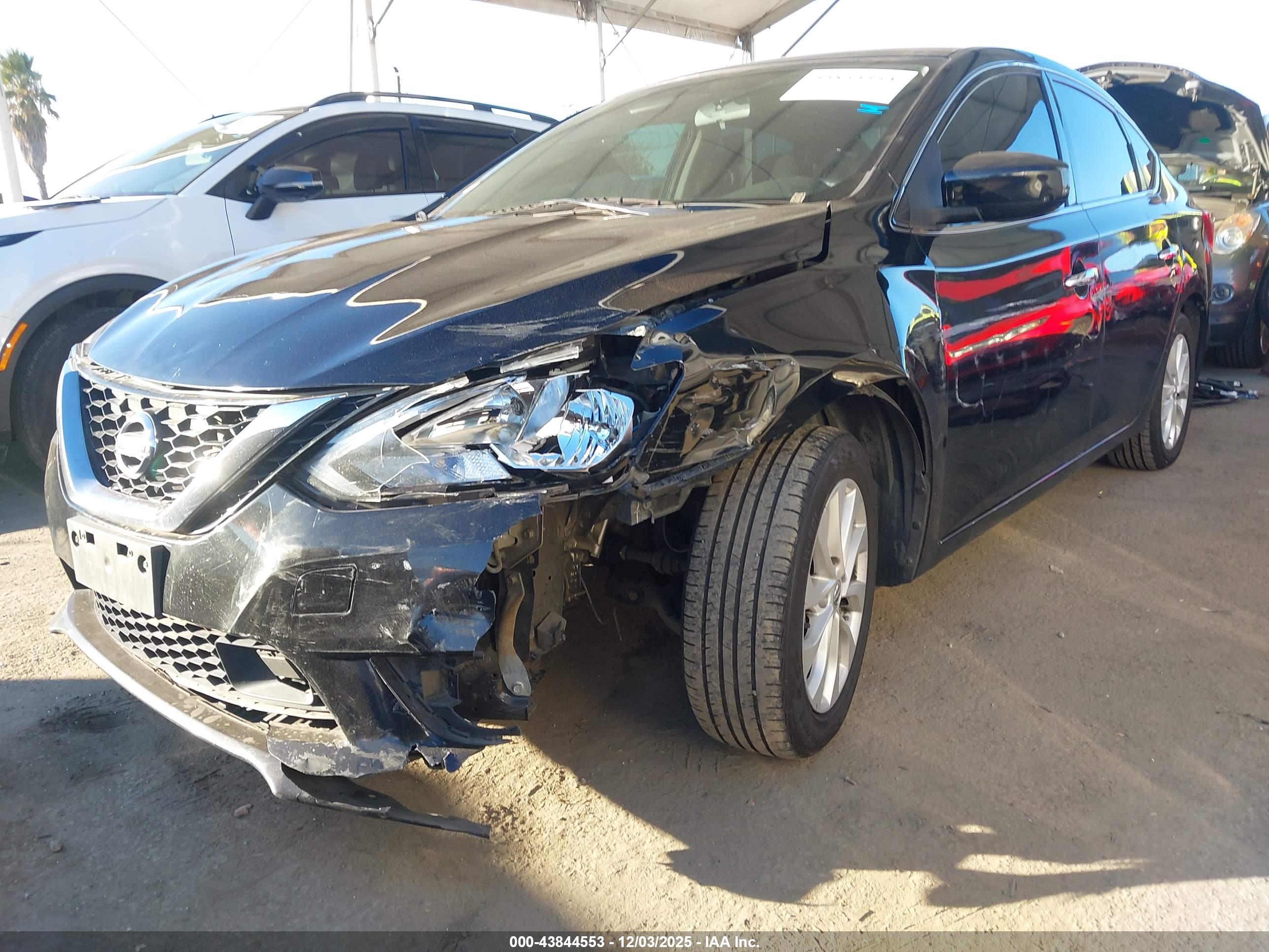NISSAN SENTRA image 6
