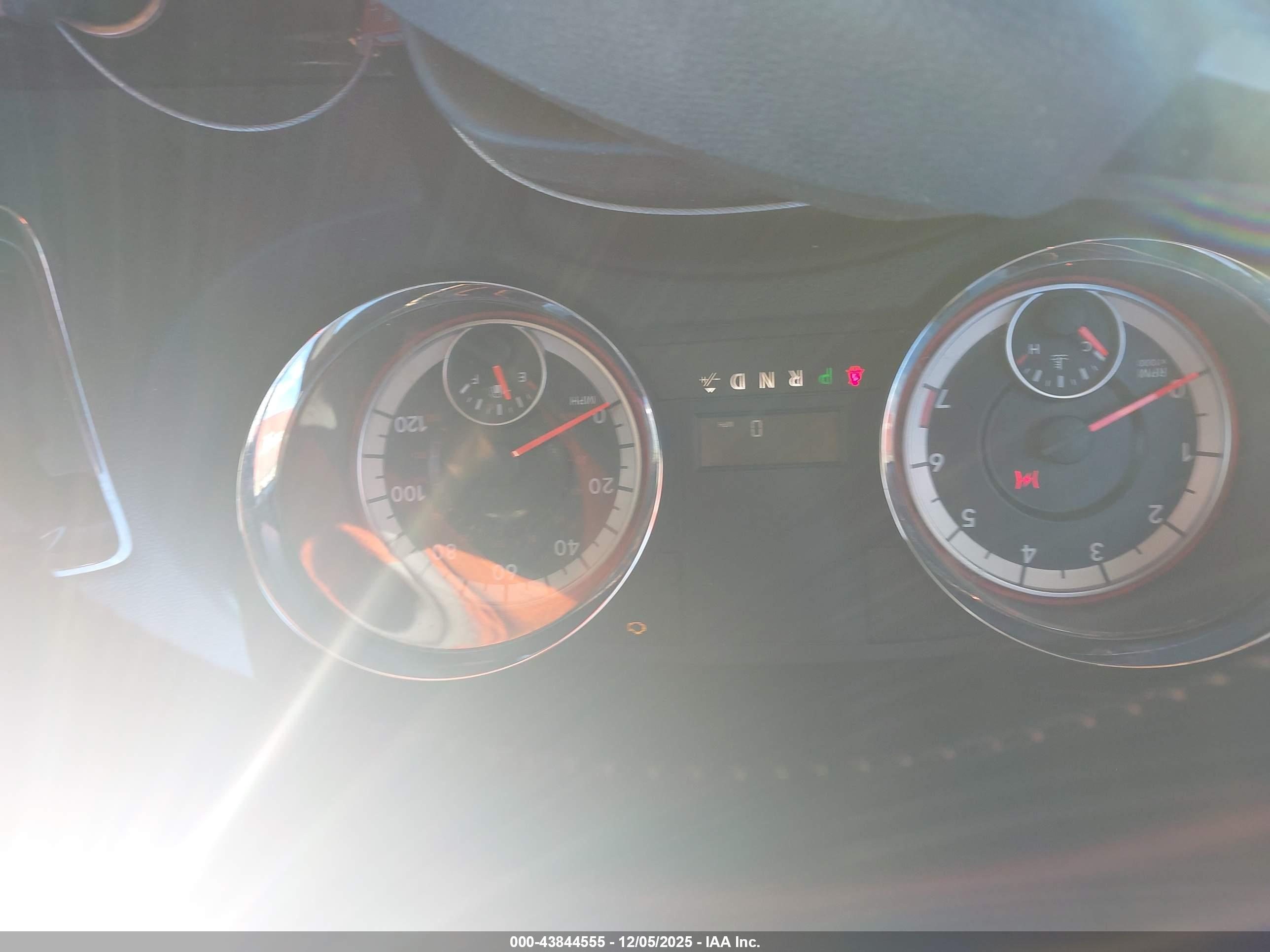 DODGE GRAND image 7