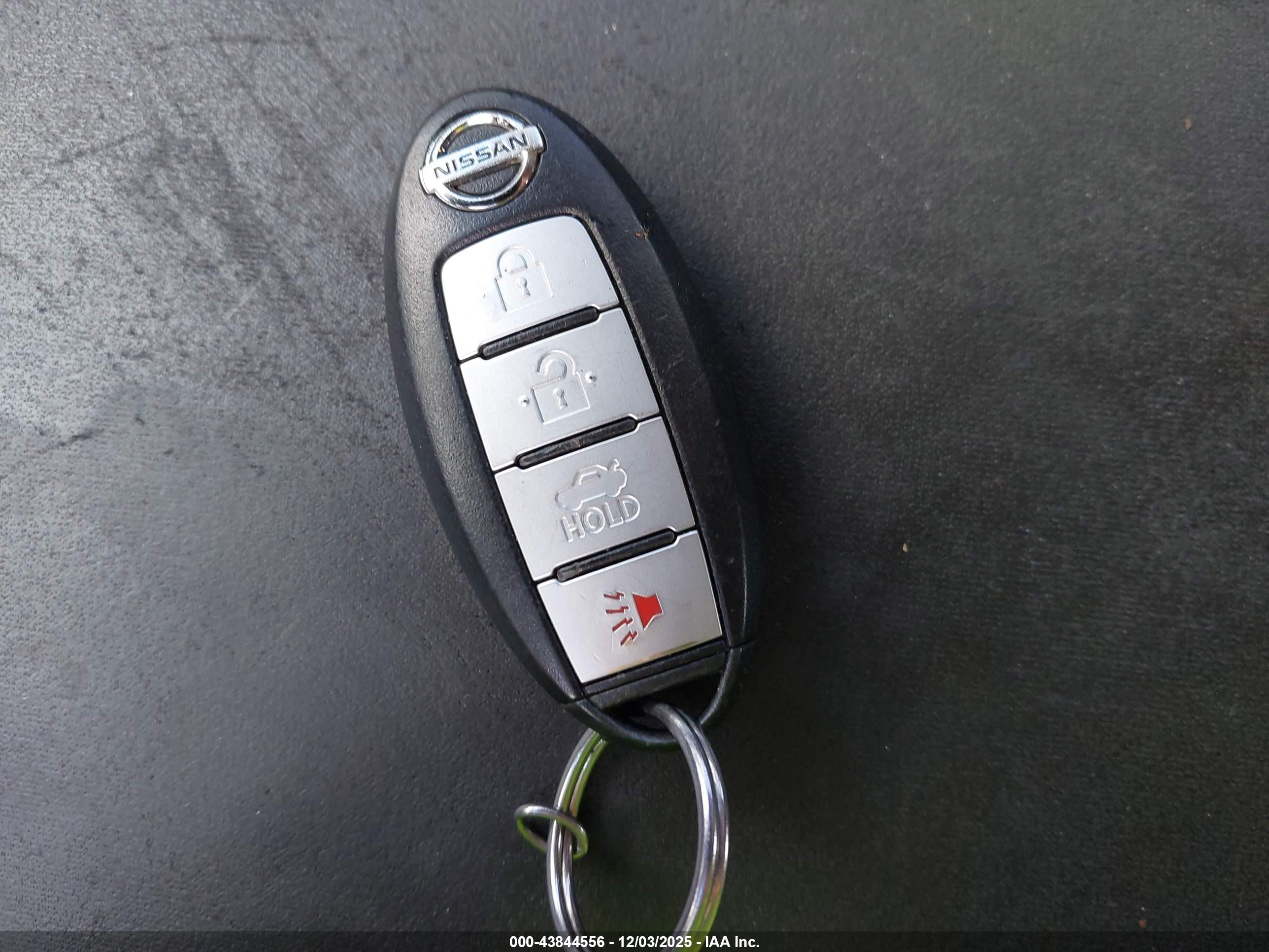 NISSAN ALTIMA image 11