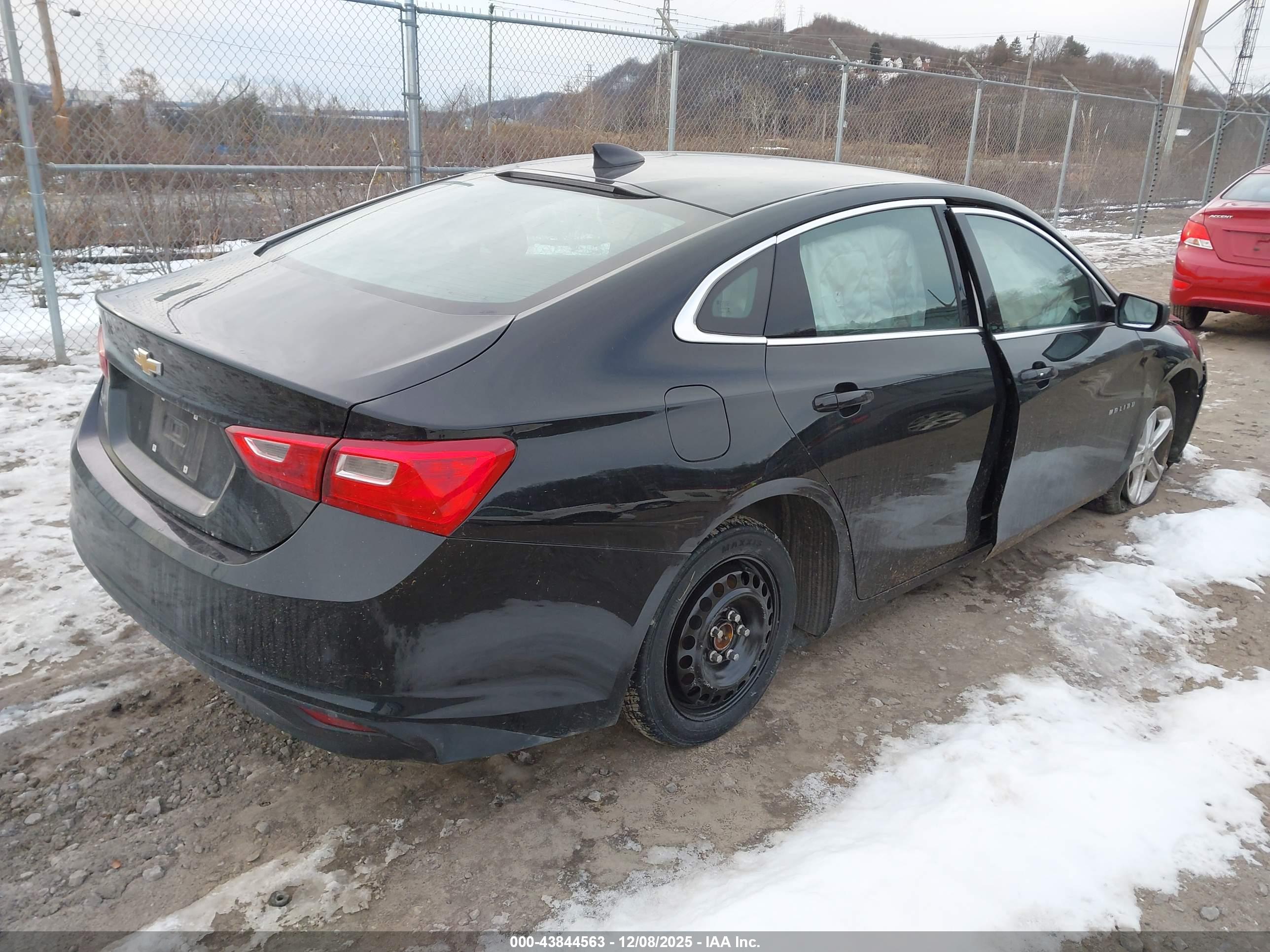 CHEVROLET MALIBU image 4