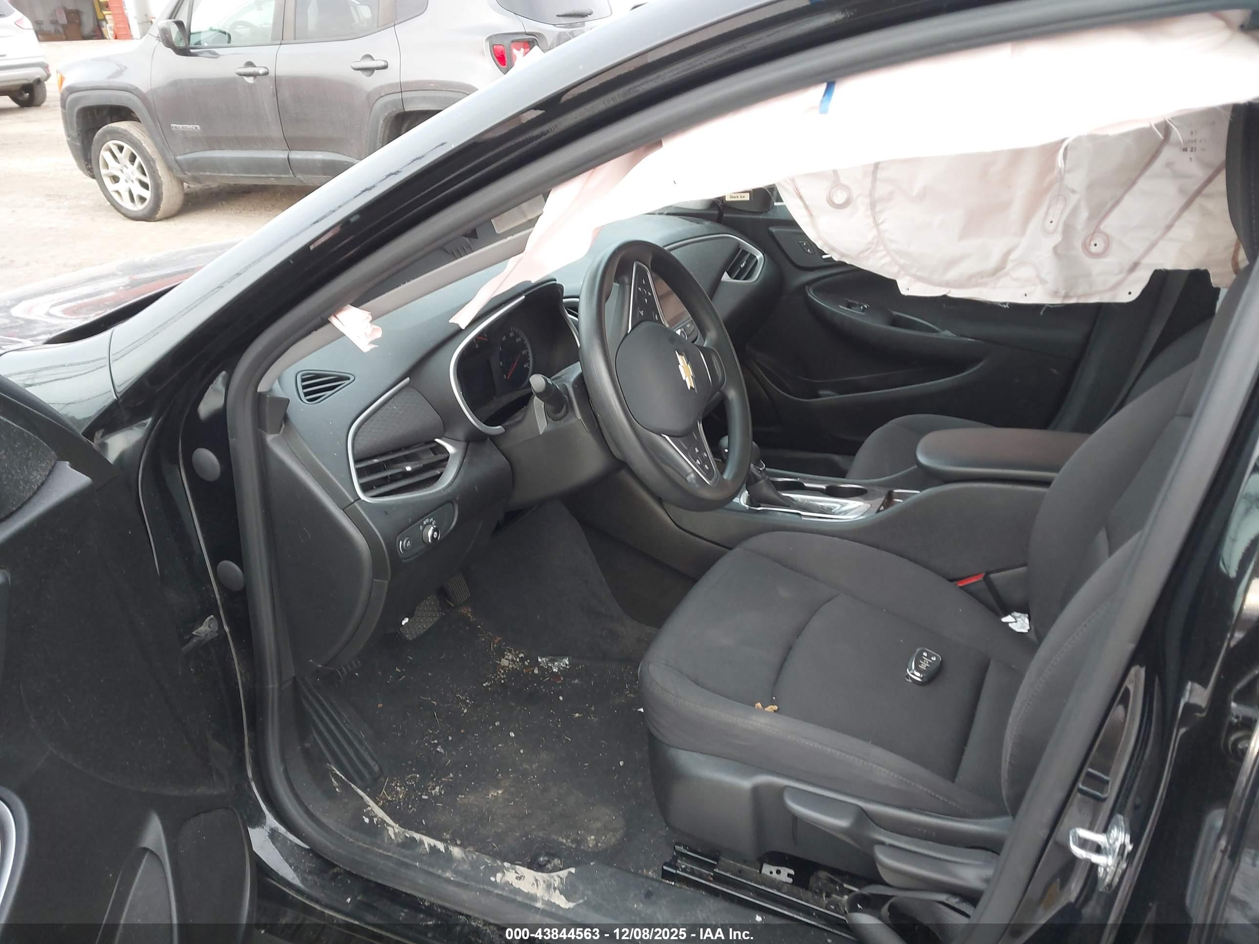 CHEVROLET MALIBU image 5