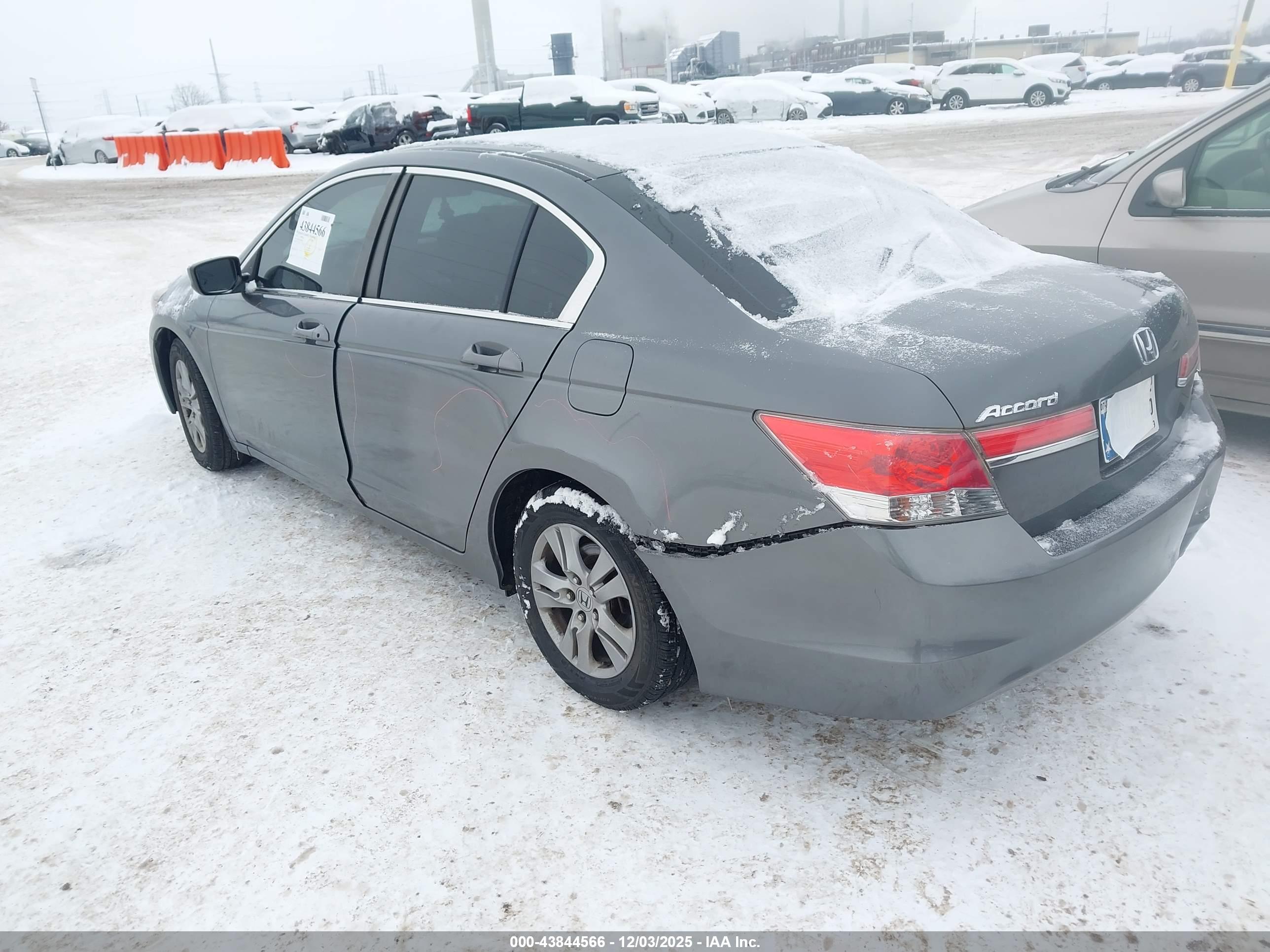 HONDA ACCORD image 3