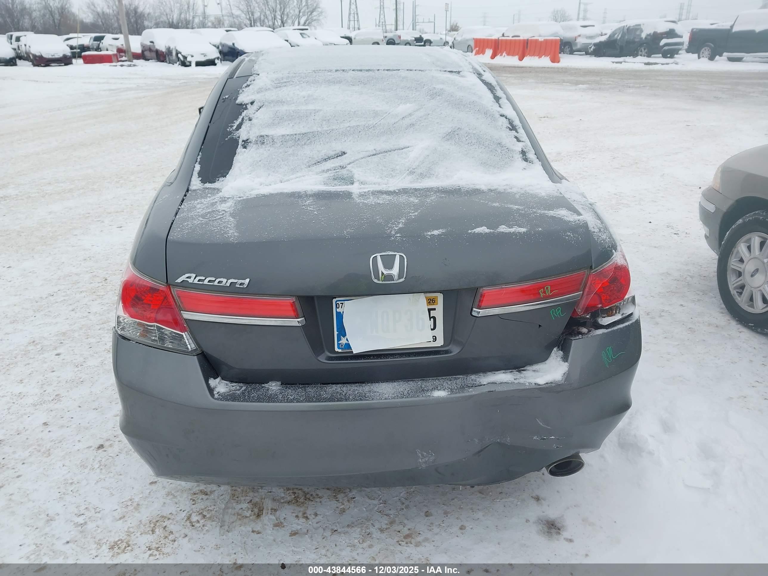 HONDA ACCORD image 6