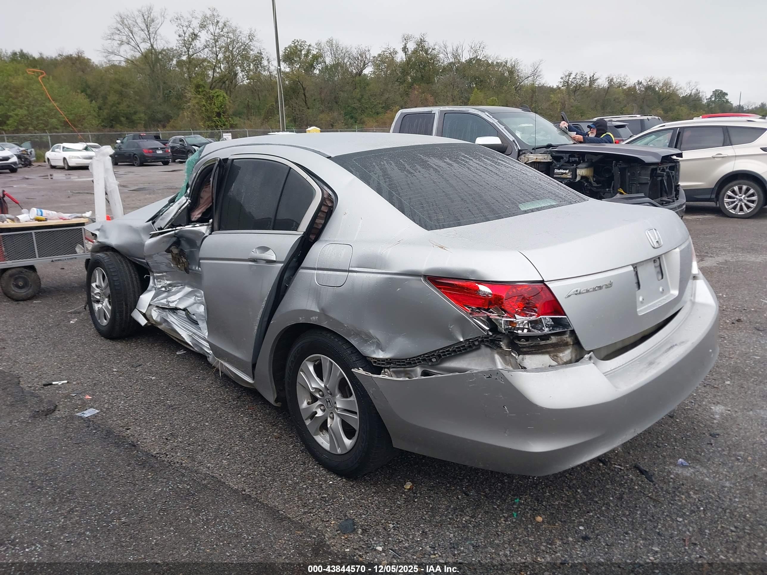 HONDA ACCORD image 3
