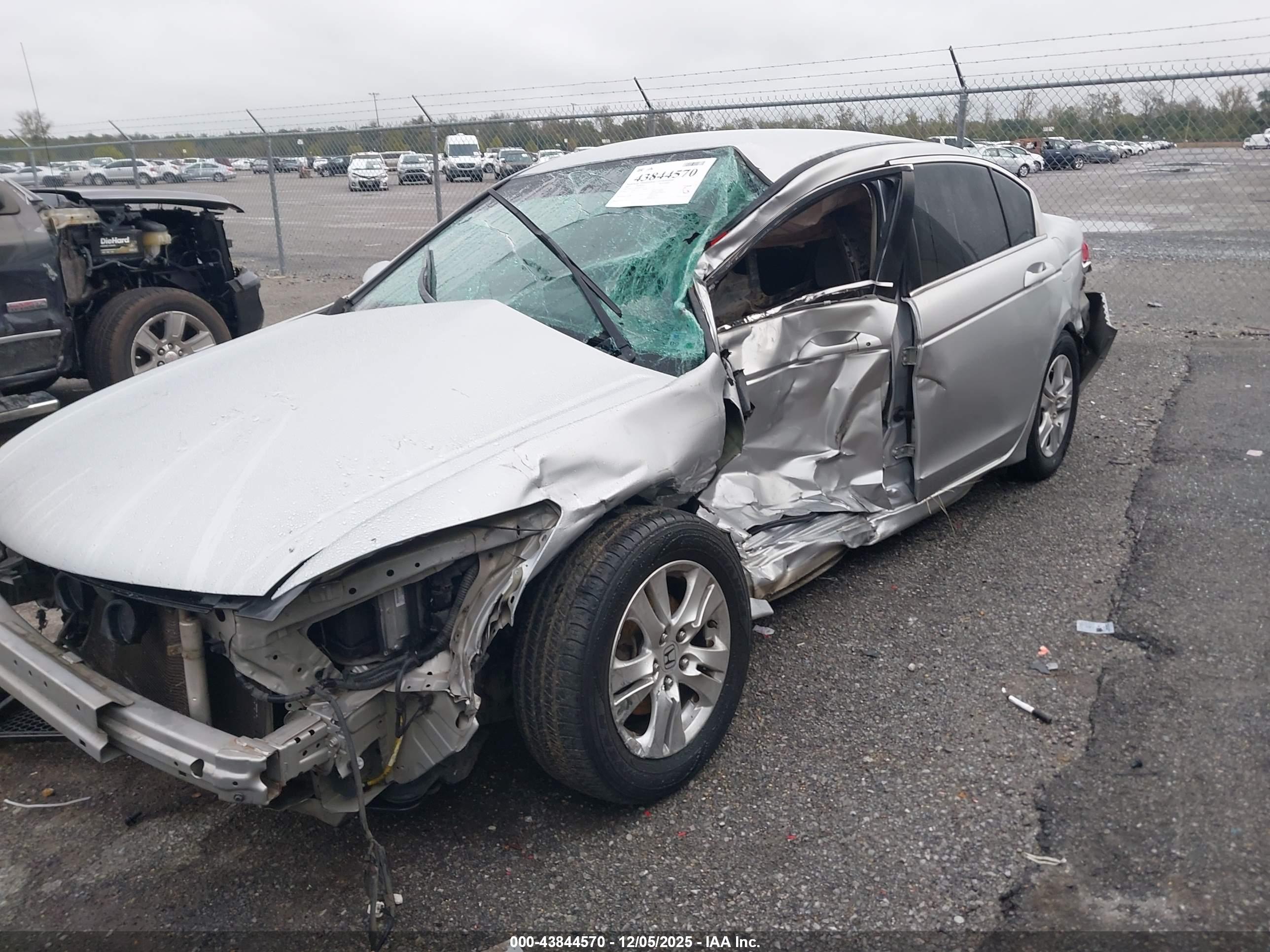 HONDA ACCORD image 6