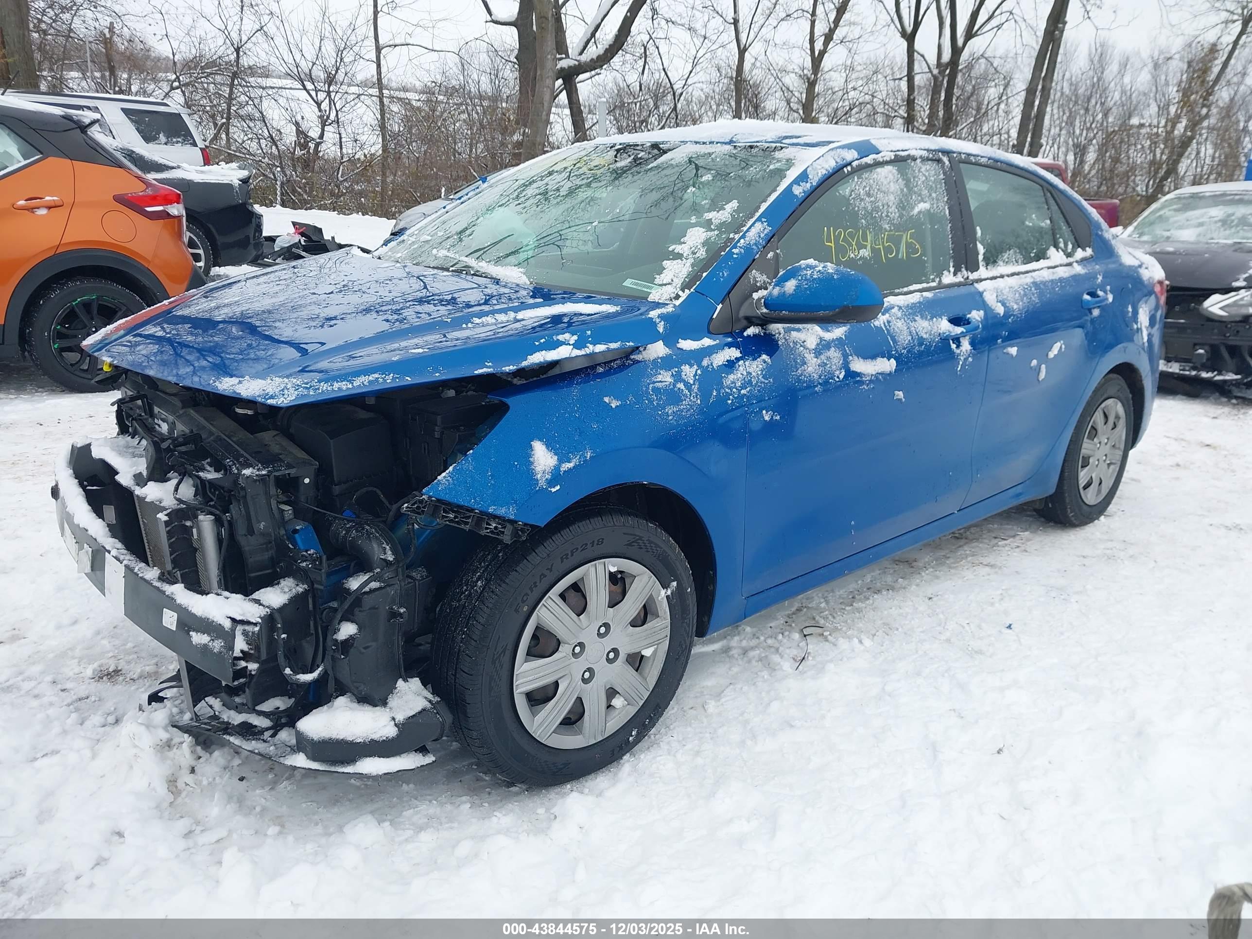 KIA RIO image 2
