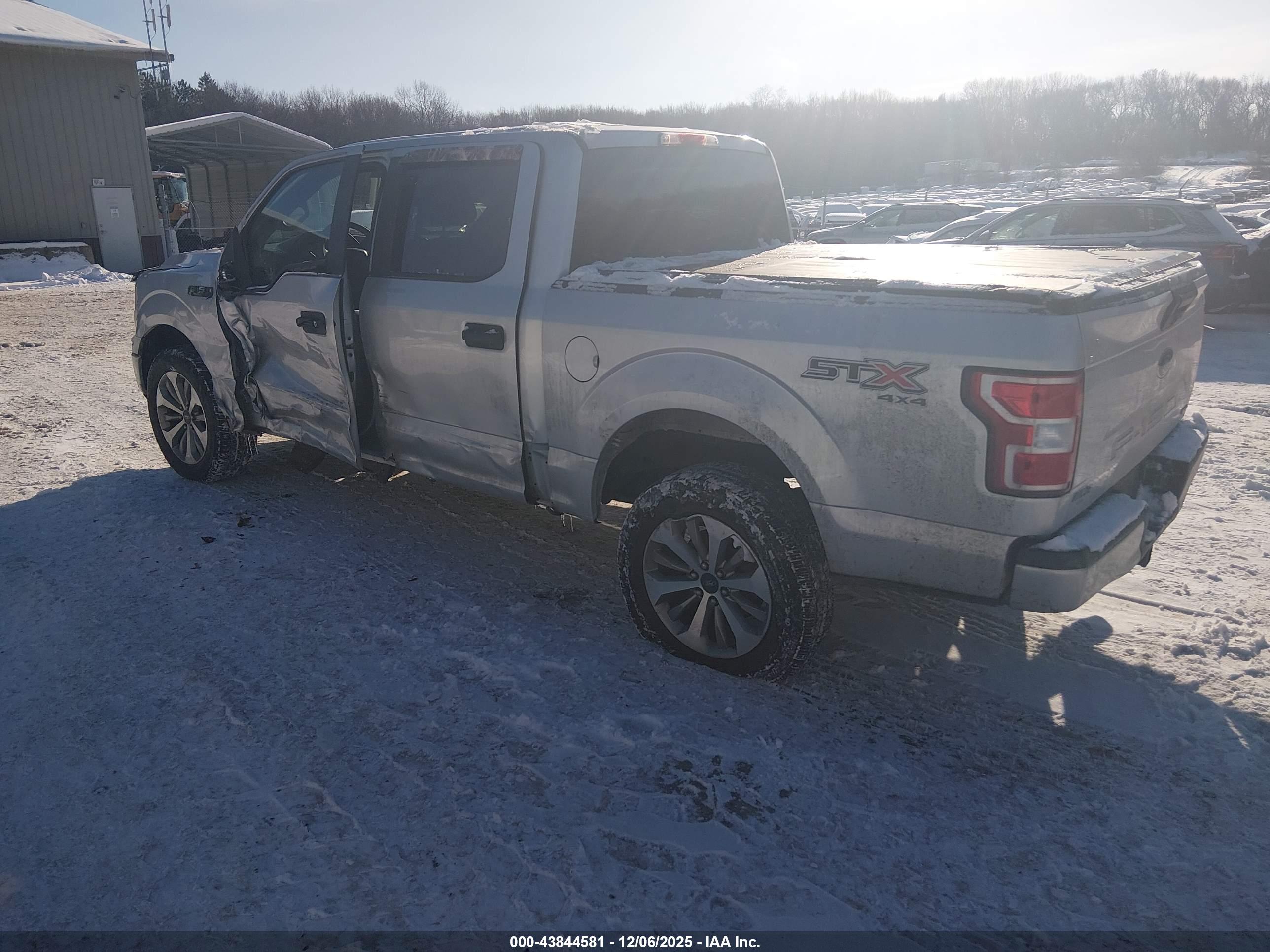 FORD F-150 image 3