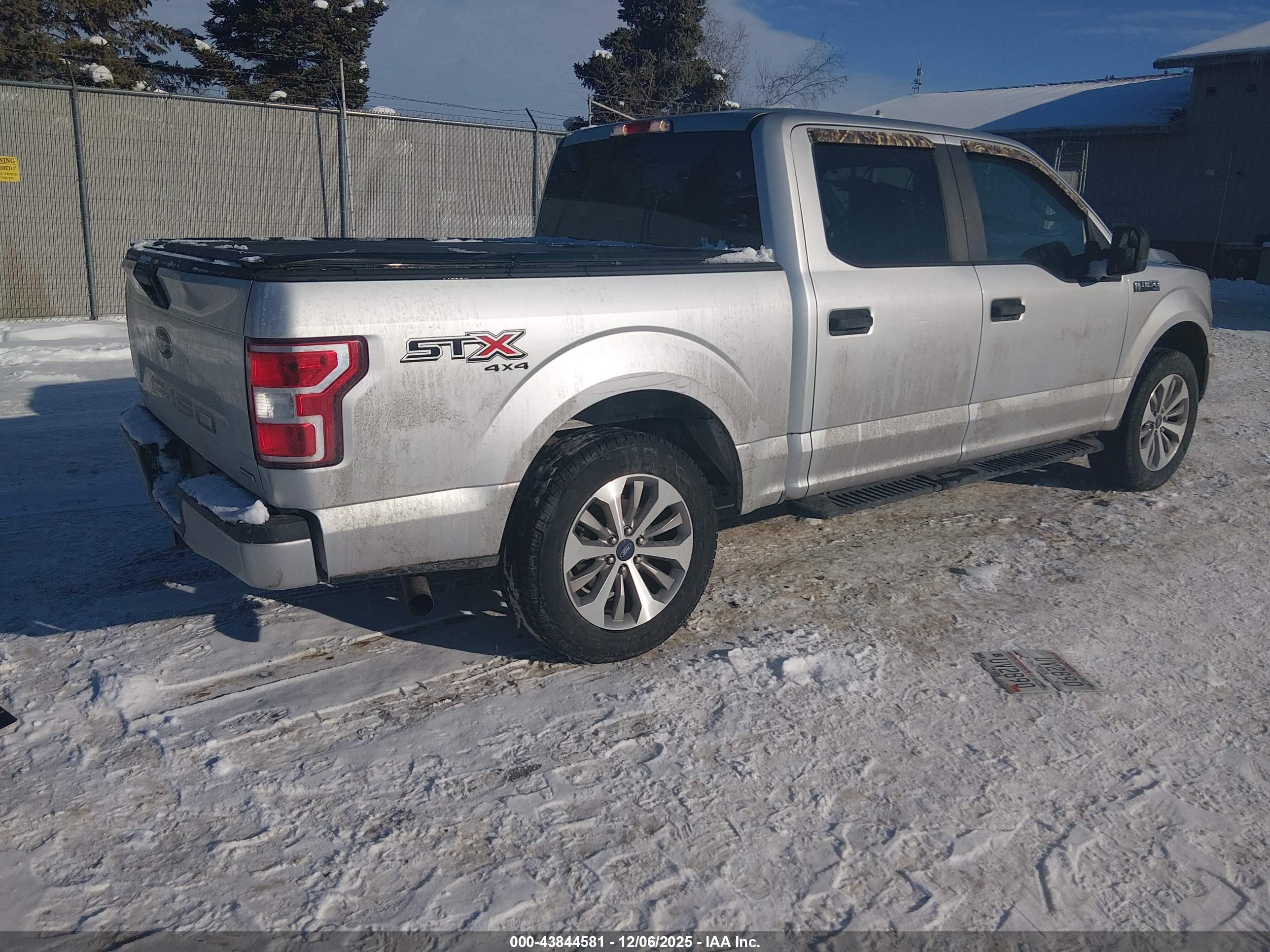 FORD F-150 image 4
