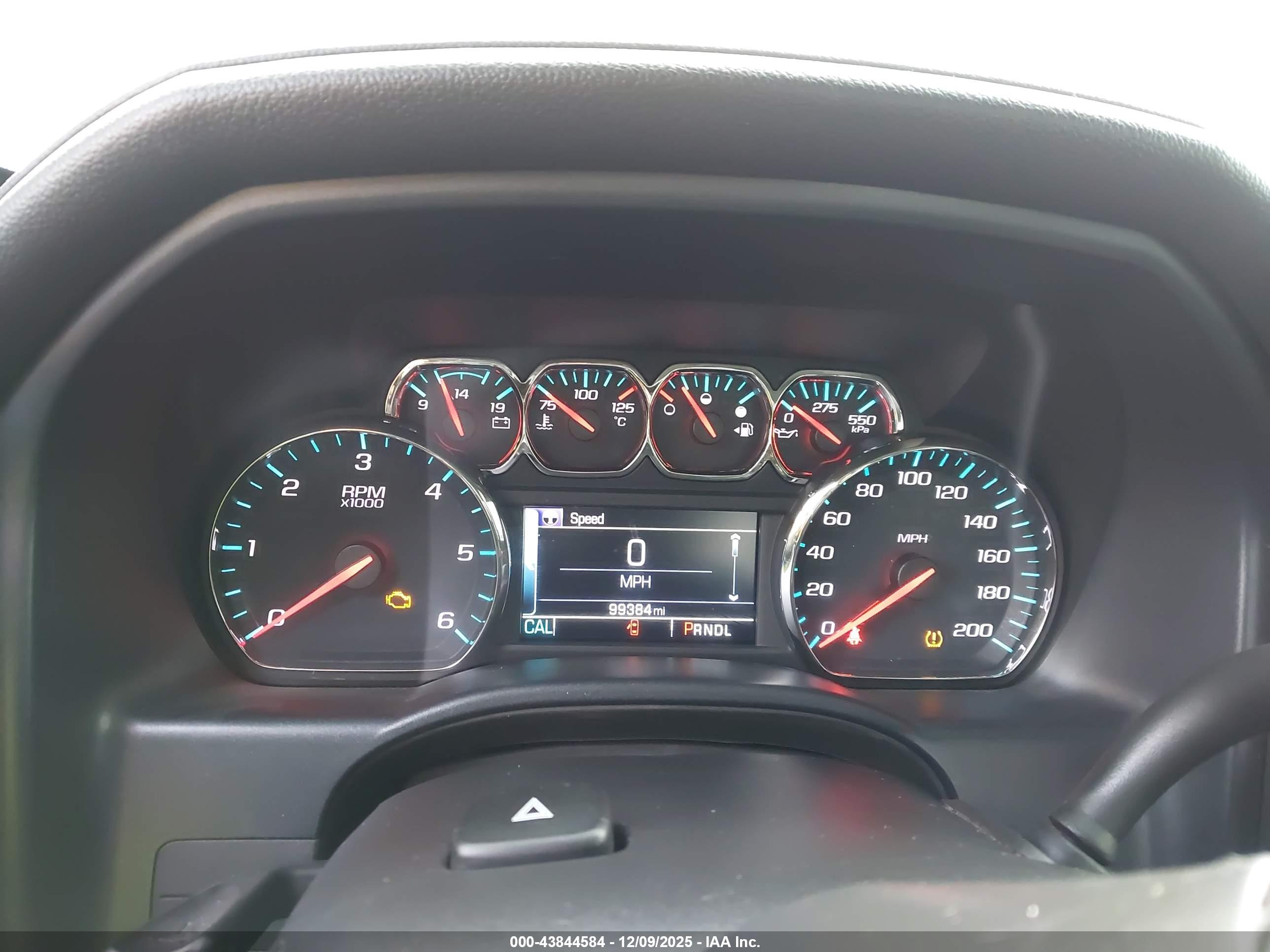 GMC SIERRA image 7