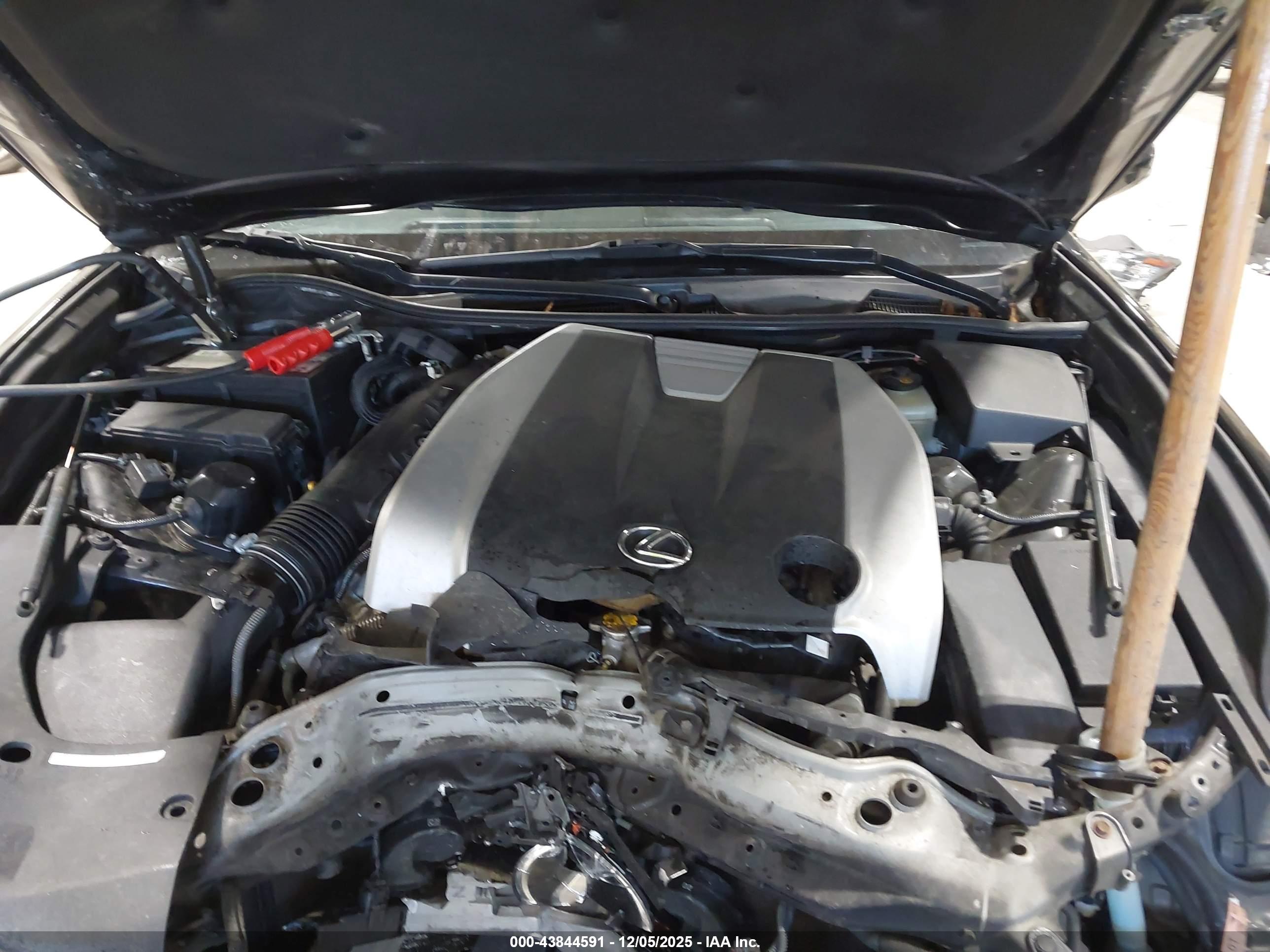 LEXUS GS image 10