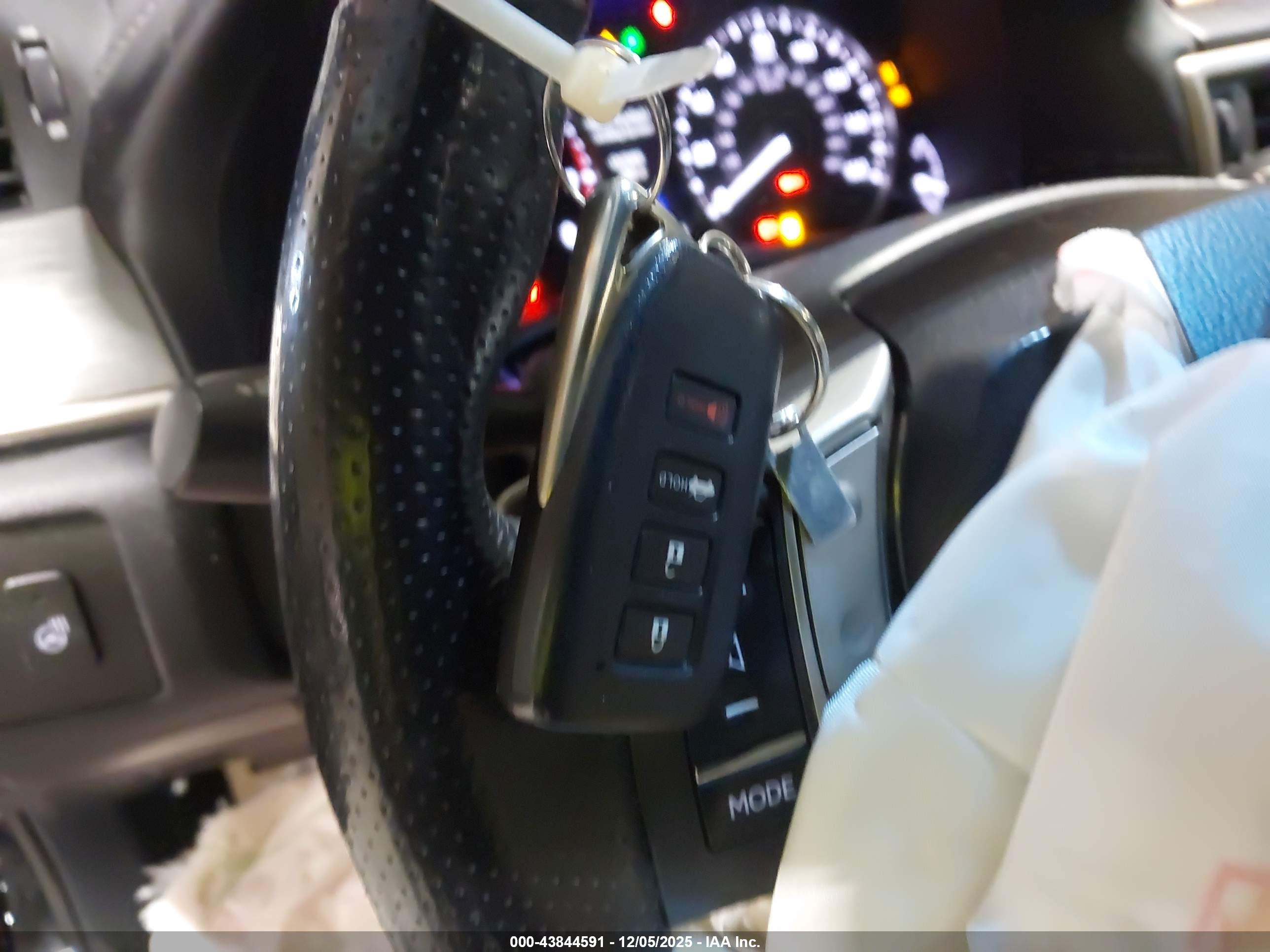LEXUS GS image 11