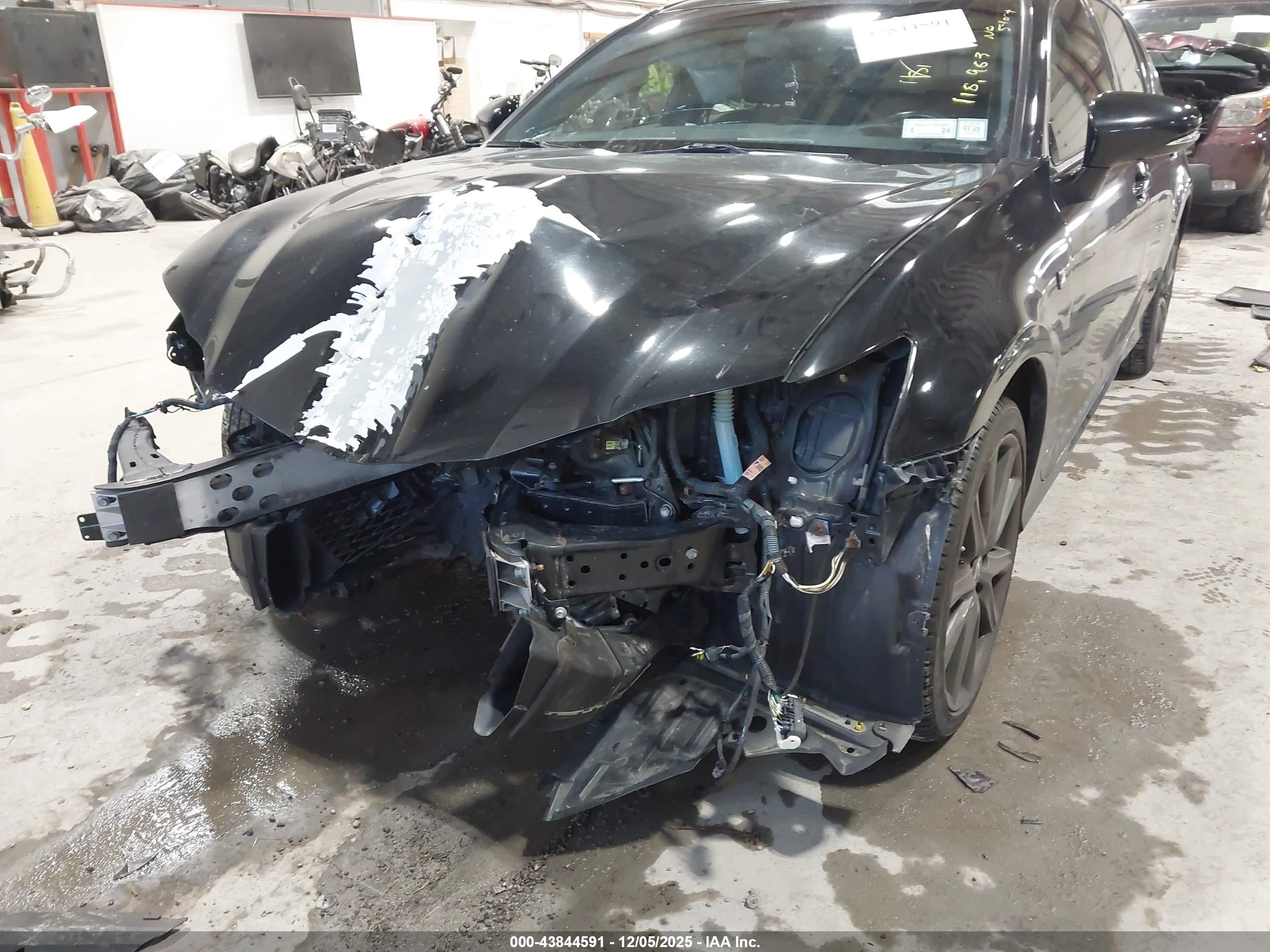 LEXUS GS image 6