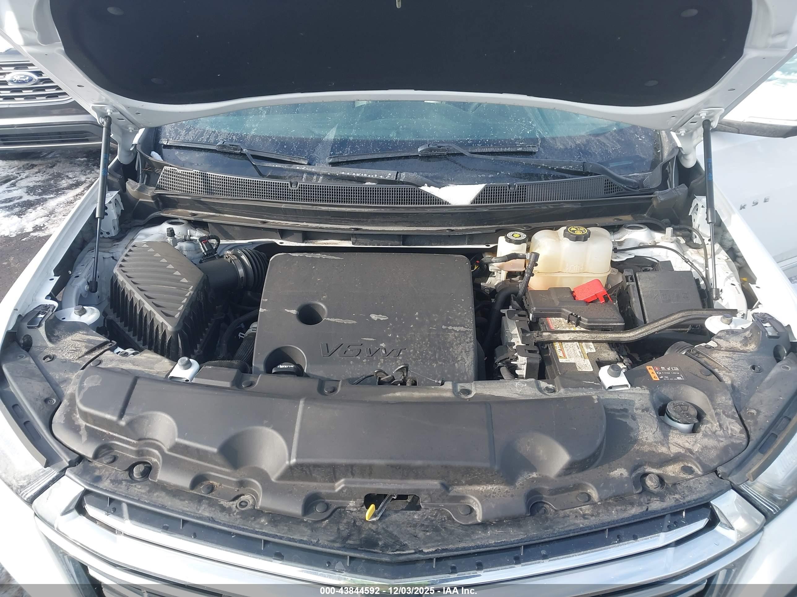 CHEVROLET TRAVERSE image 10