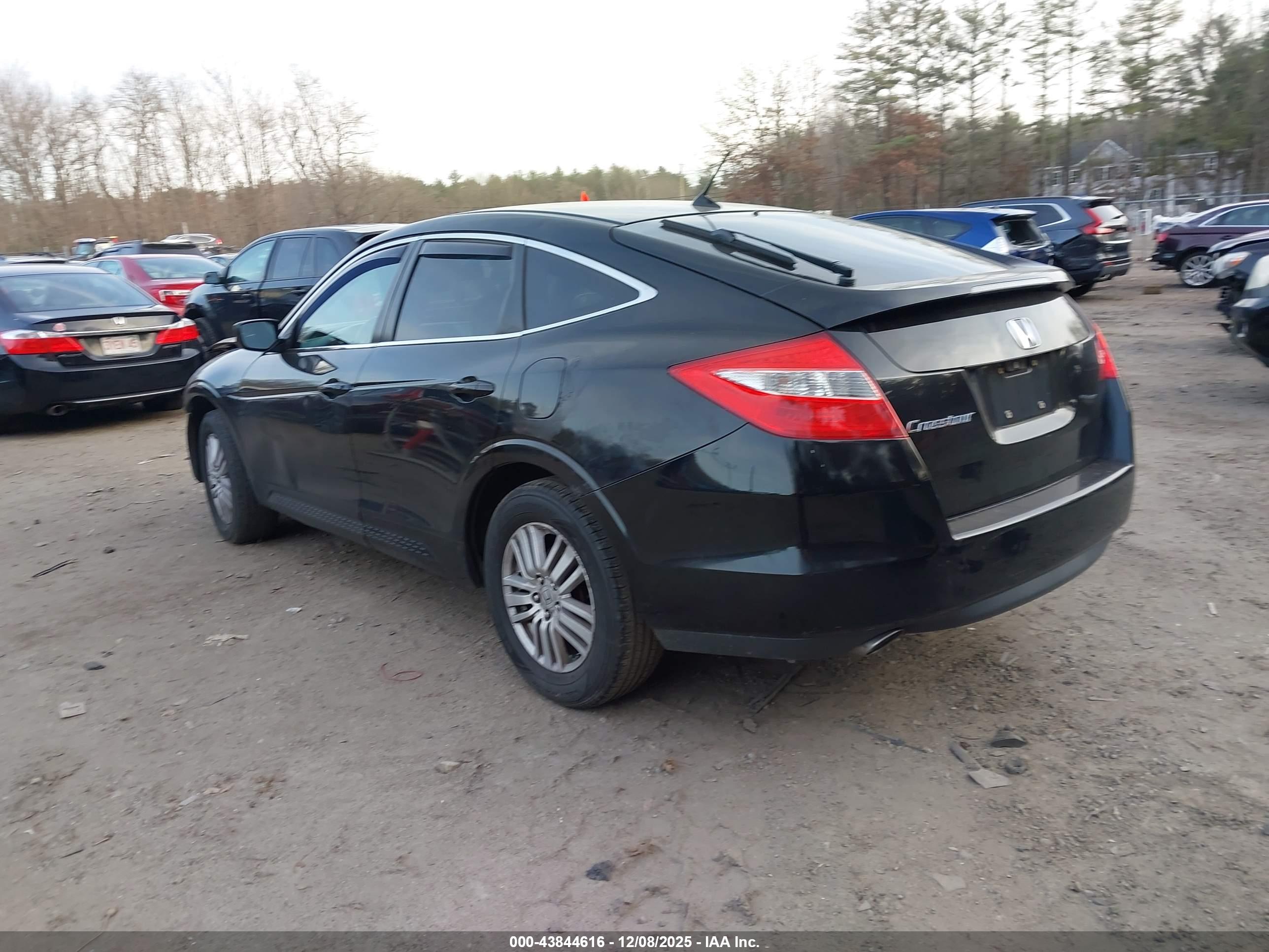HONDA CROSSTOUR image 3