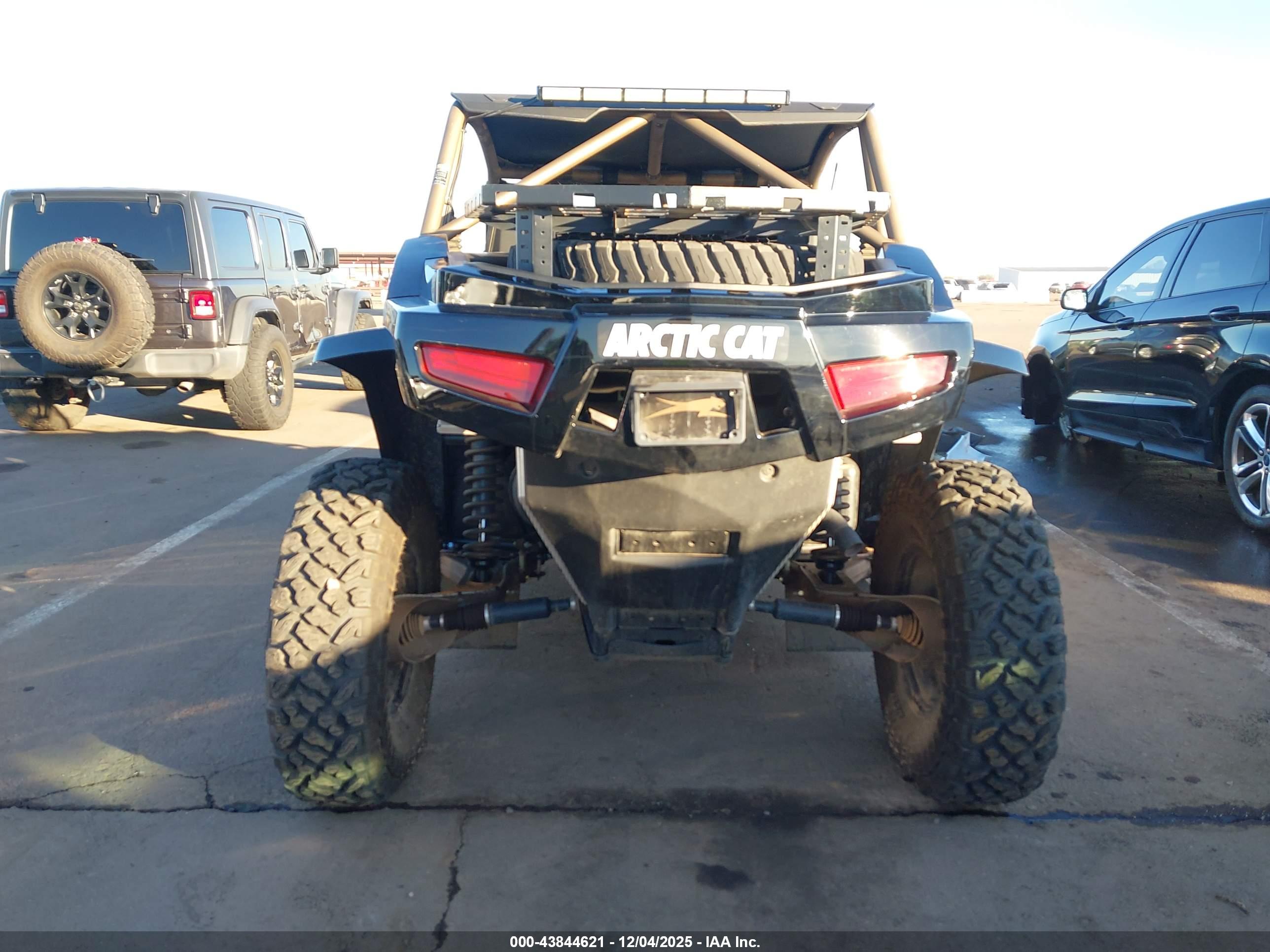 ARCTIC CAT image 6